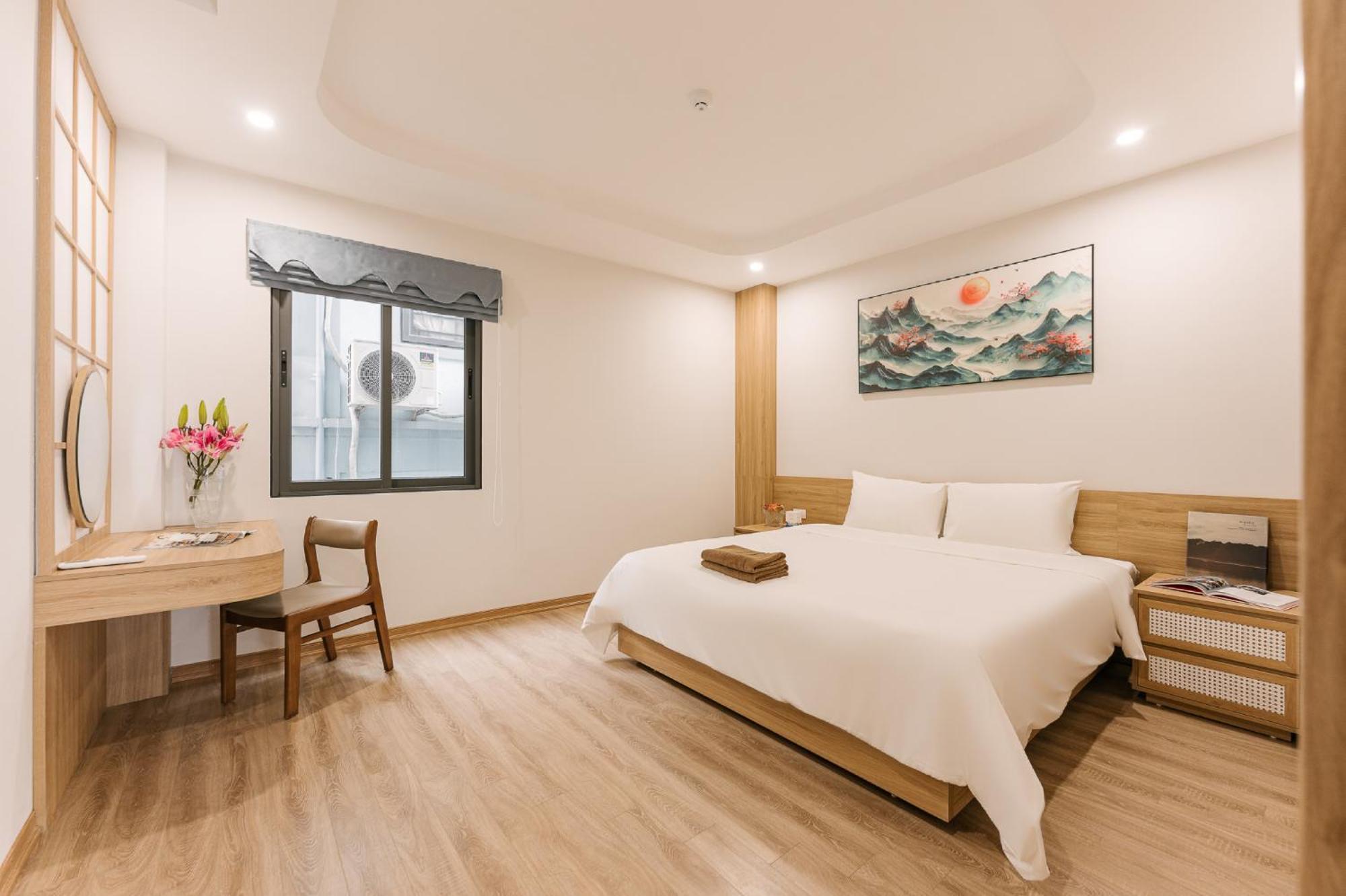 Lux Japan Town Hotel