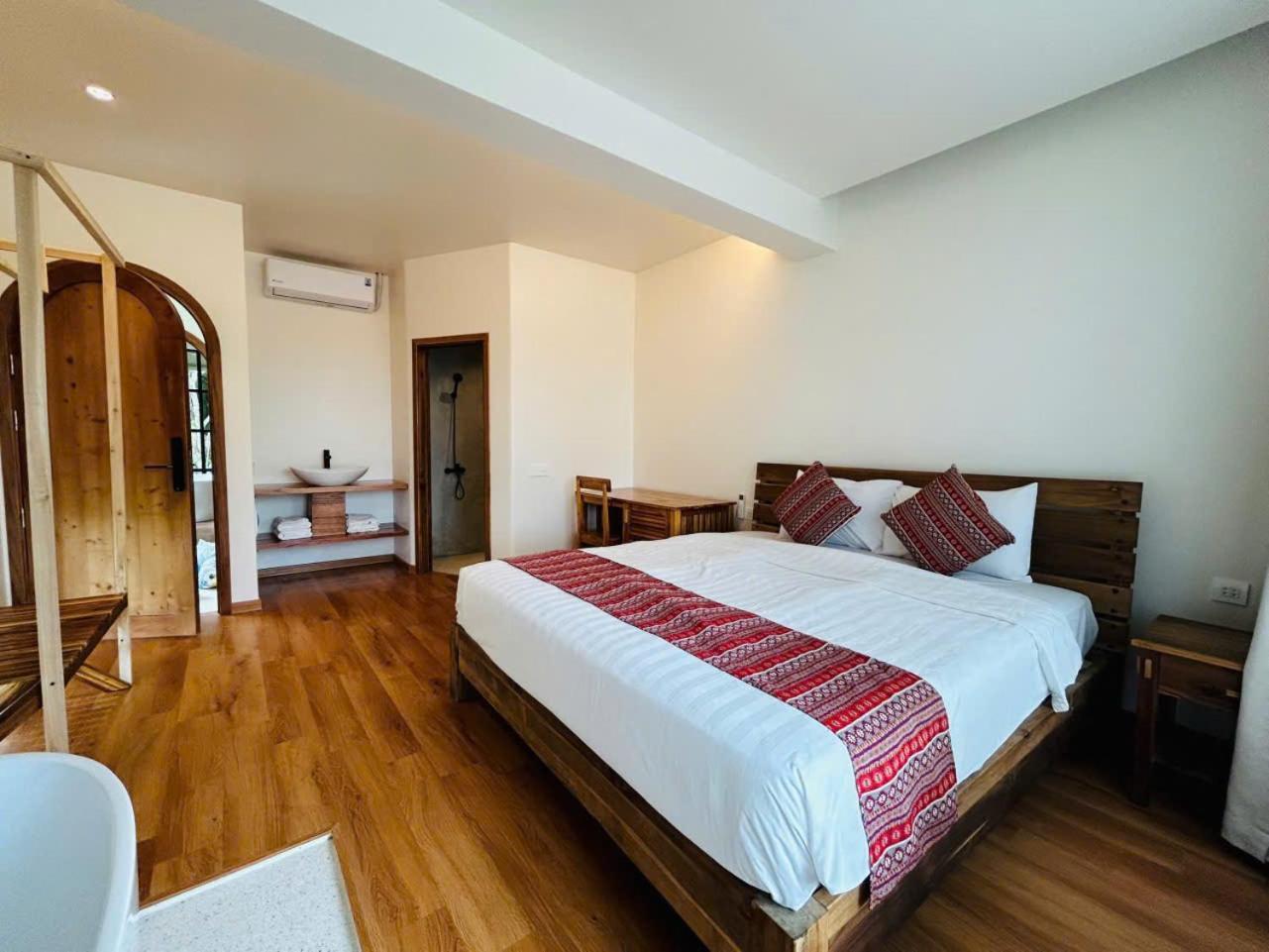 Cuc Phuong Mineral Retreat 4*