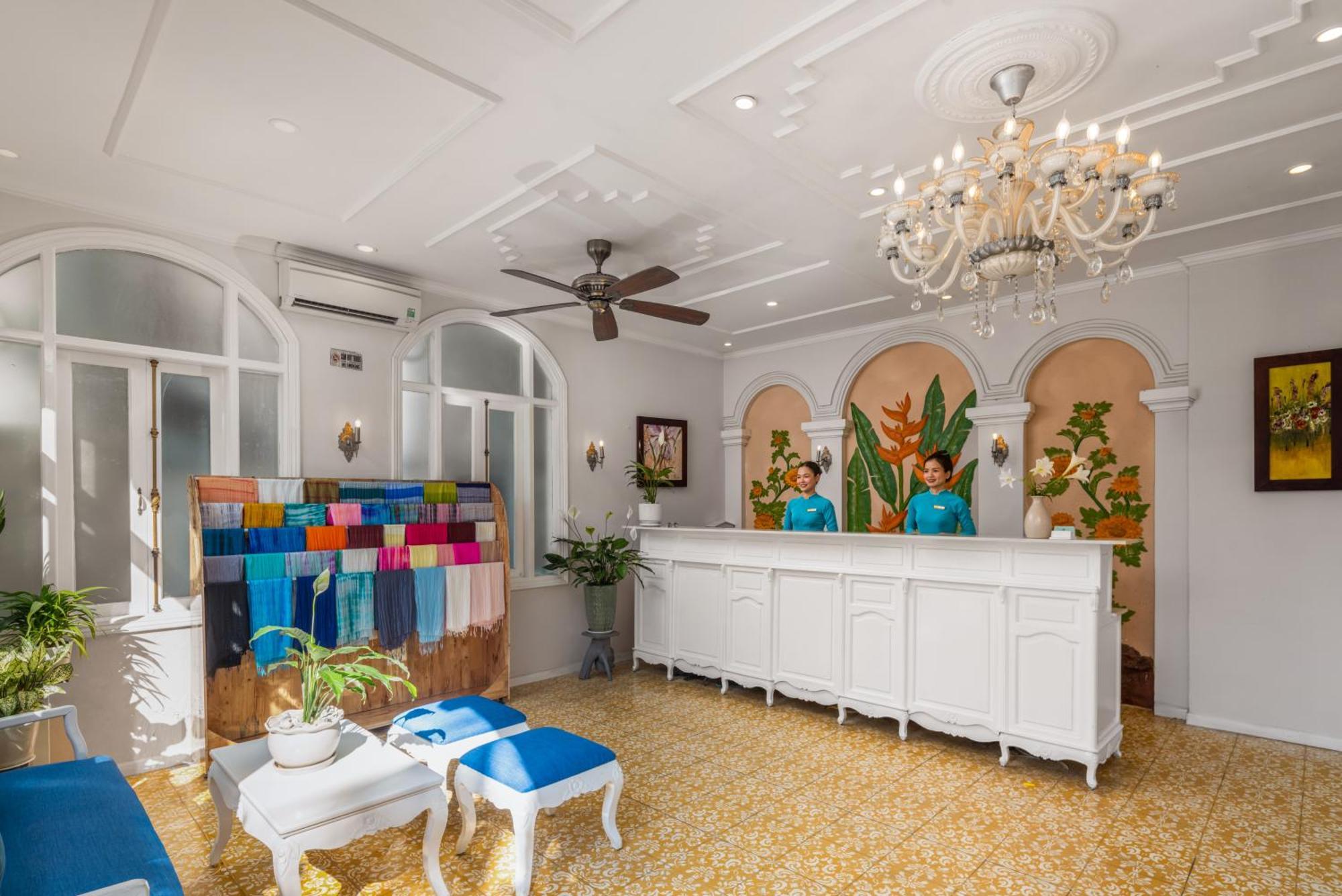 Khu nghỉ mát Garden Palace And - A Boutique Inspired By Nature