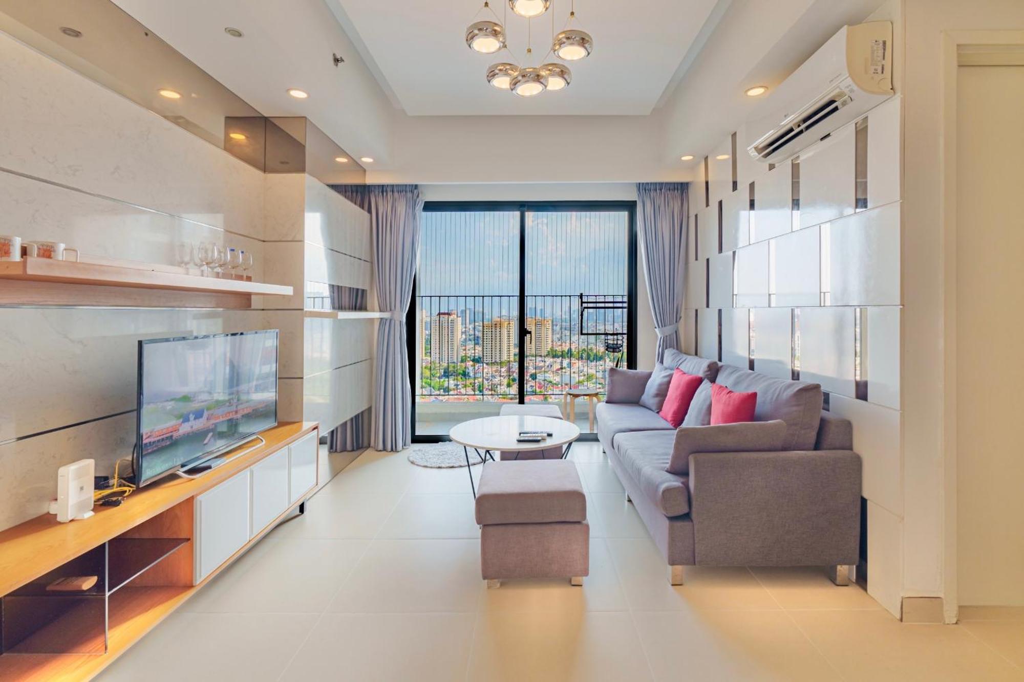 Ambihome 2br 2wc In Masteri Thao Dien District 2 *