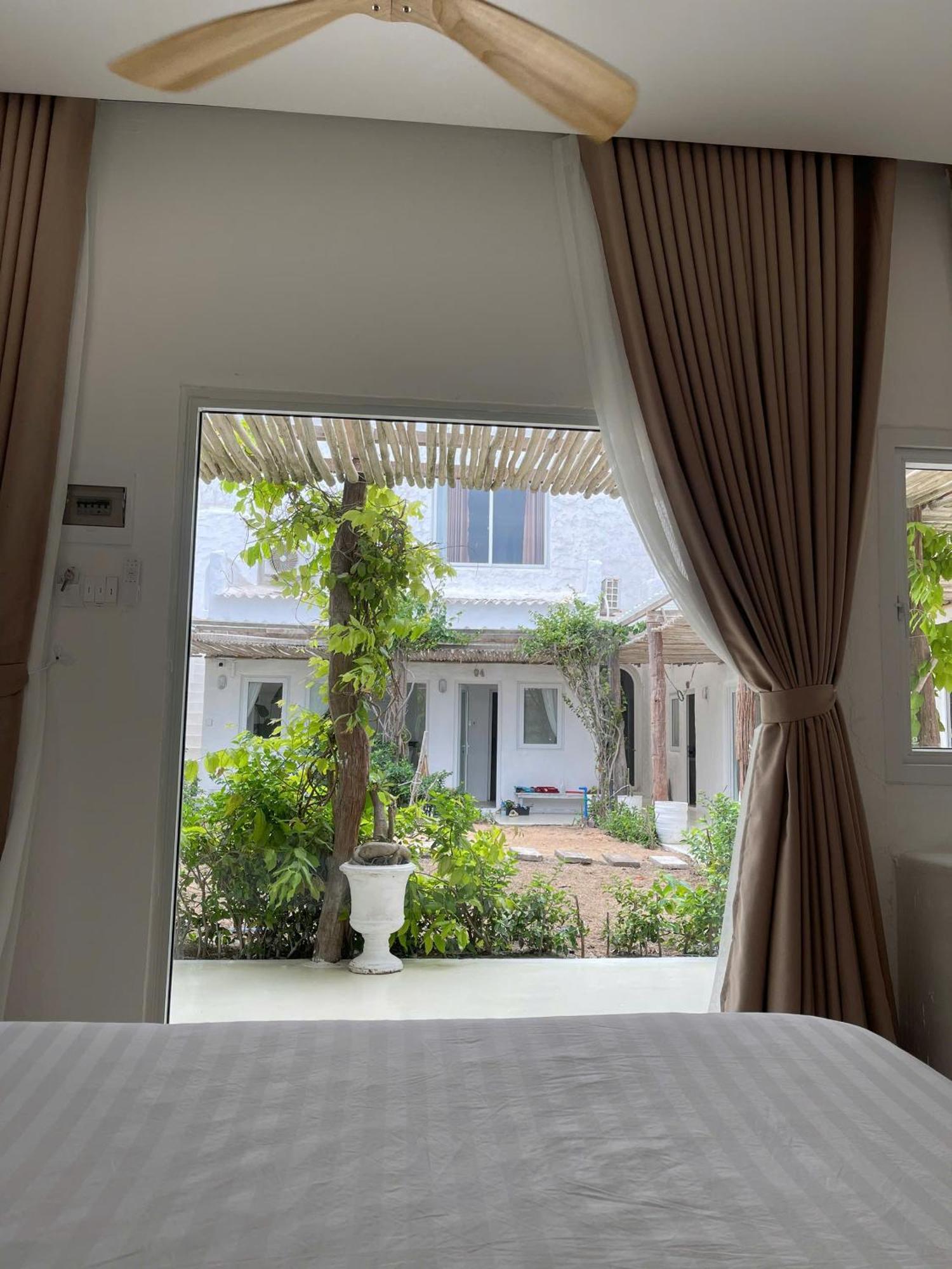 Chiu Chiu Dao Phu Quy Hotel 4*