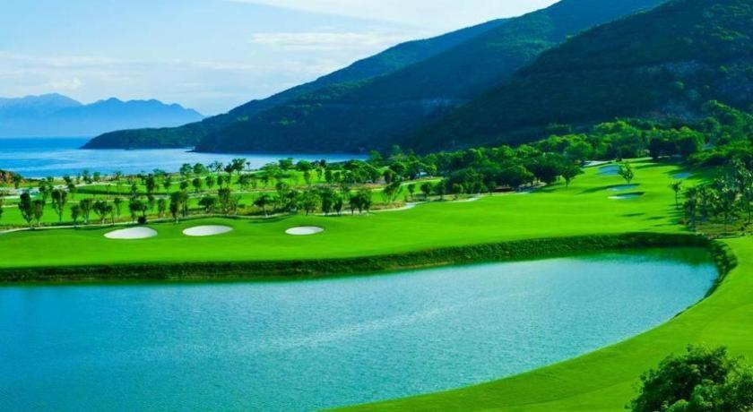 Vinpearl Discovery Rockside Nha Trang