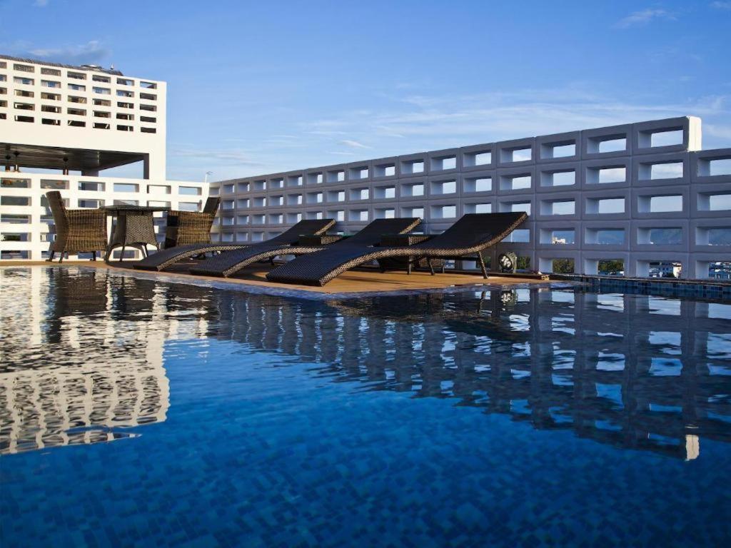 Hotel Golden 3*