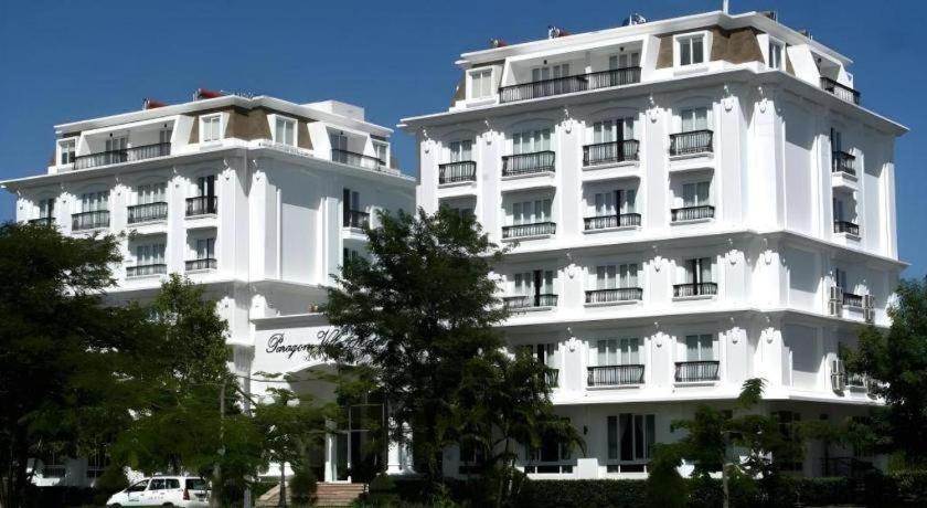 Hotel Paragon