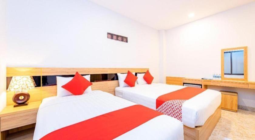 Hotel Gold Coast 2*