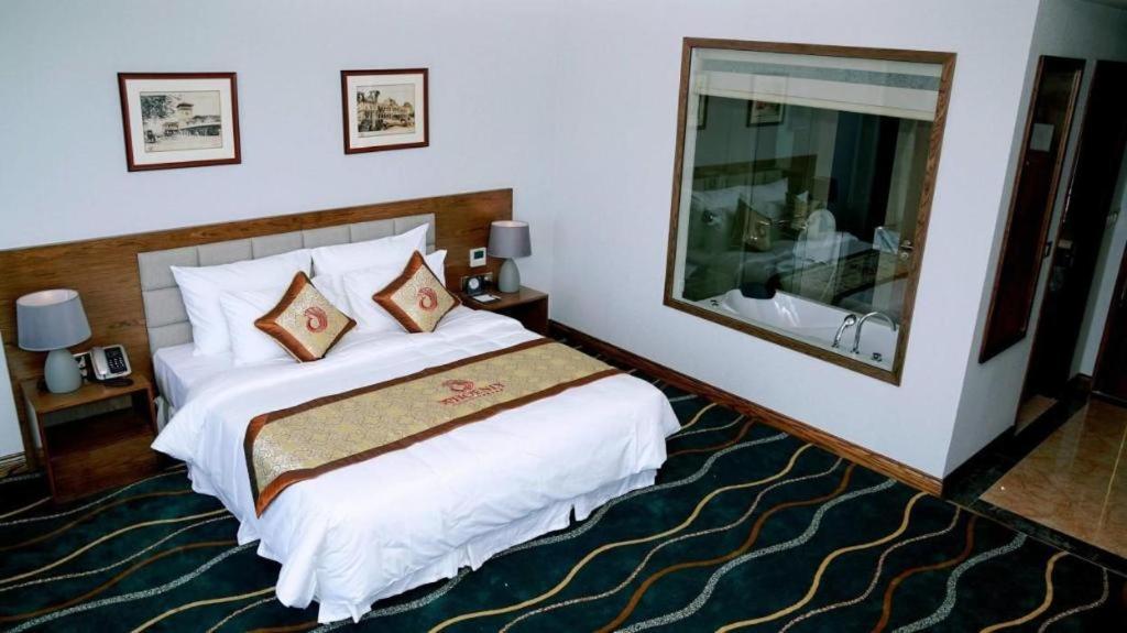 Phoenix Resort 5*