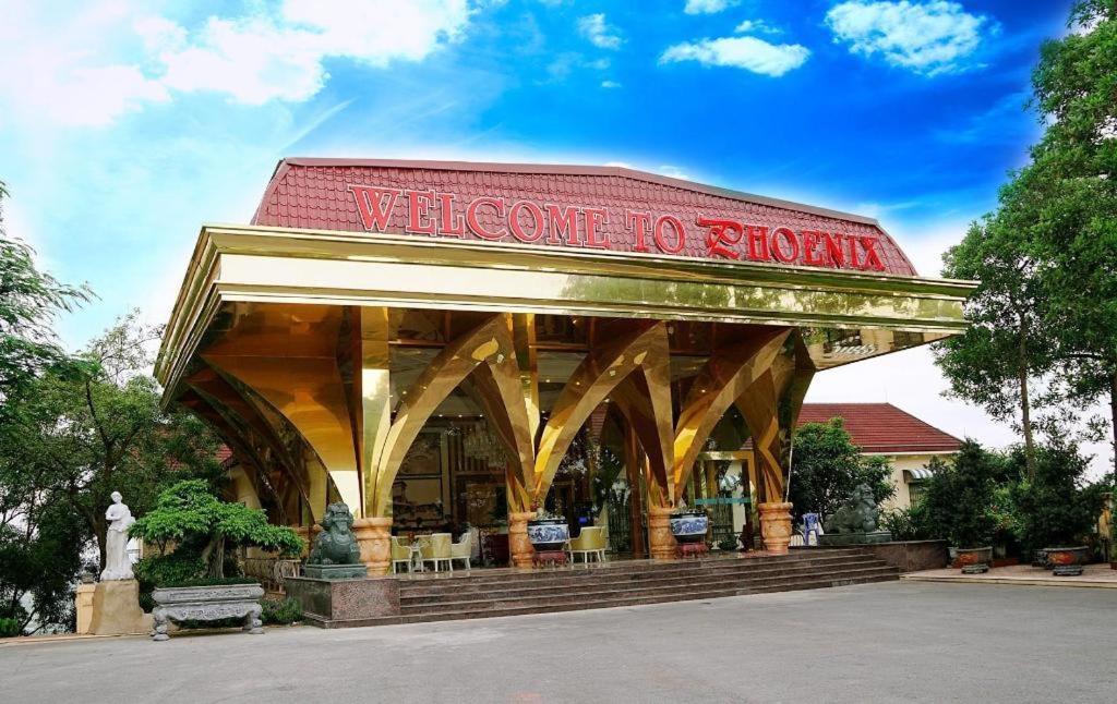 Phoenix Resort