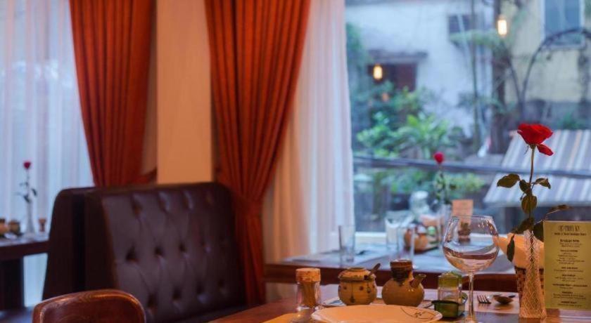 Noble & Swan Boutique Hotel Hanoi