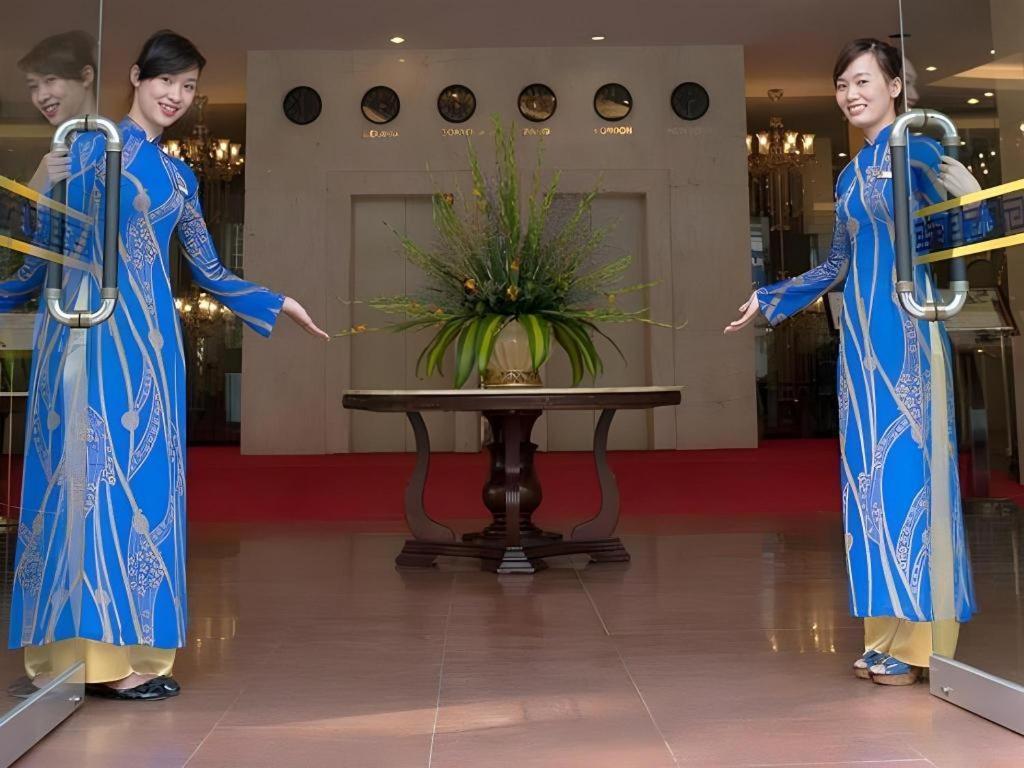 Huu Nghi 4* Hai Phong