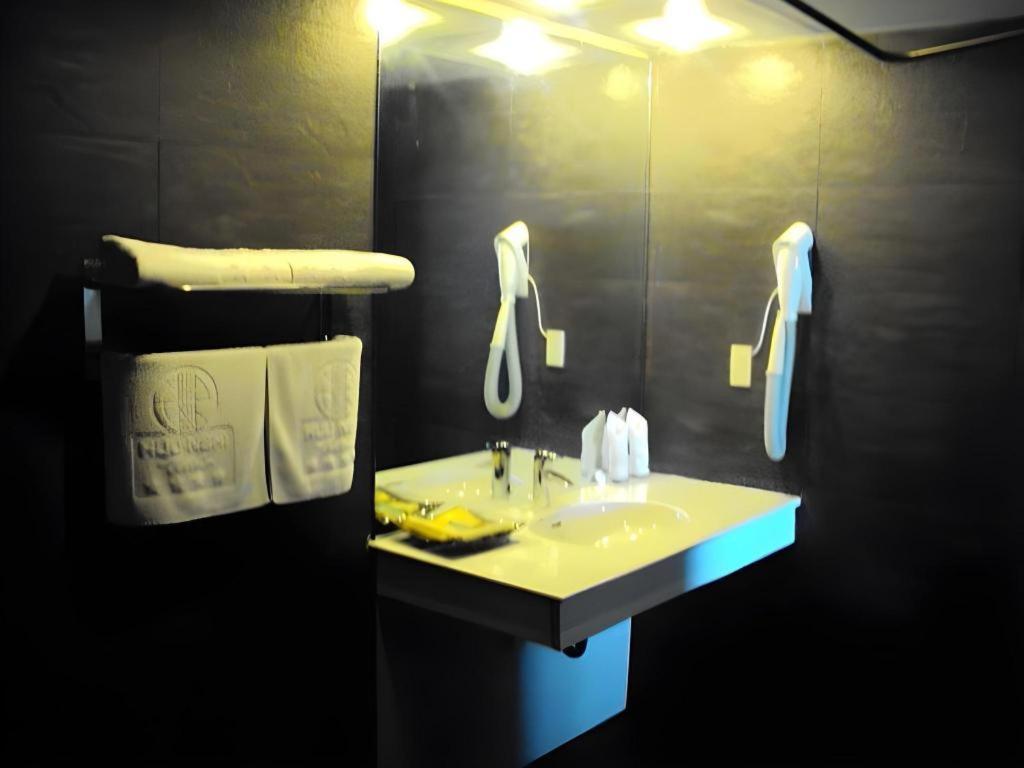 Huu Nghi Hotel Hai Phong