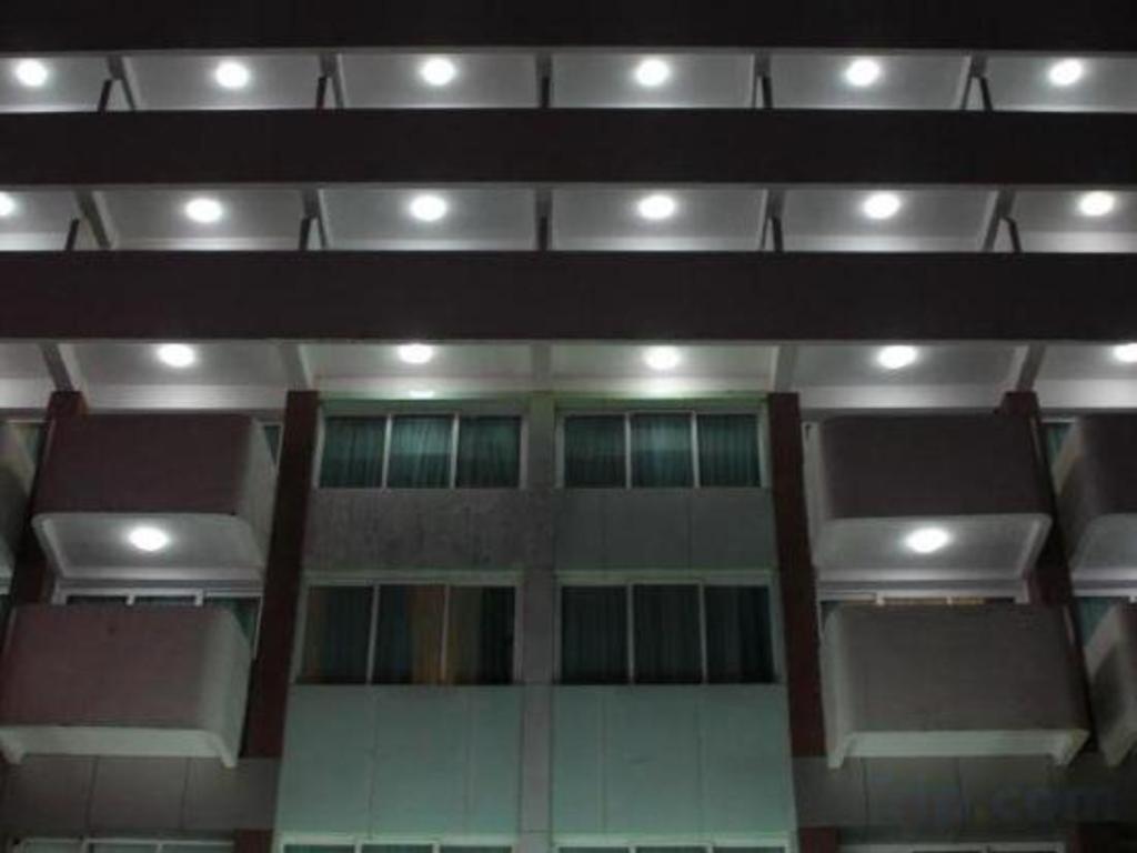 Huu Nghi Hotel Hai Phong