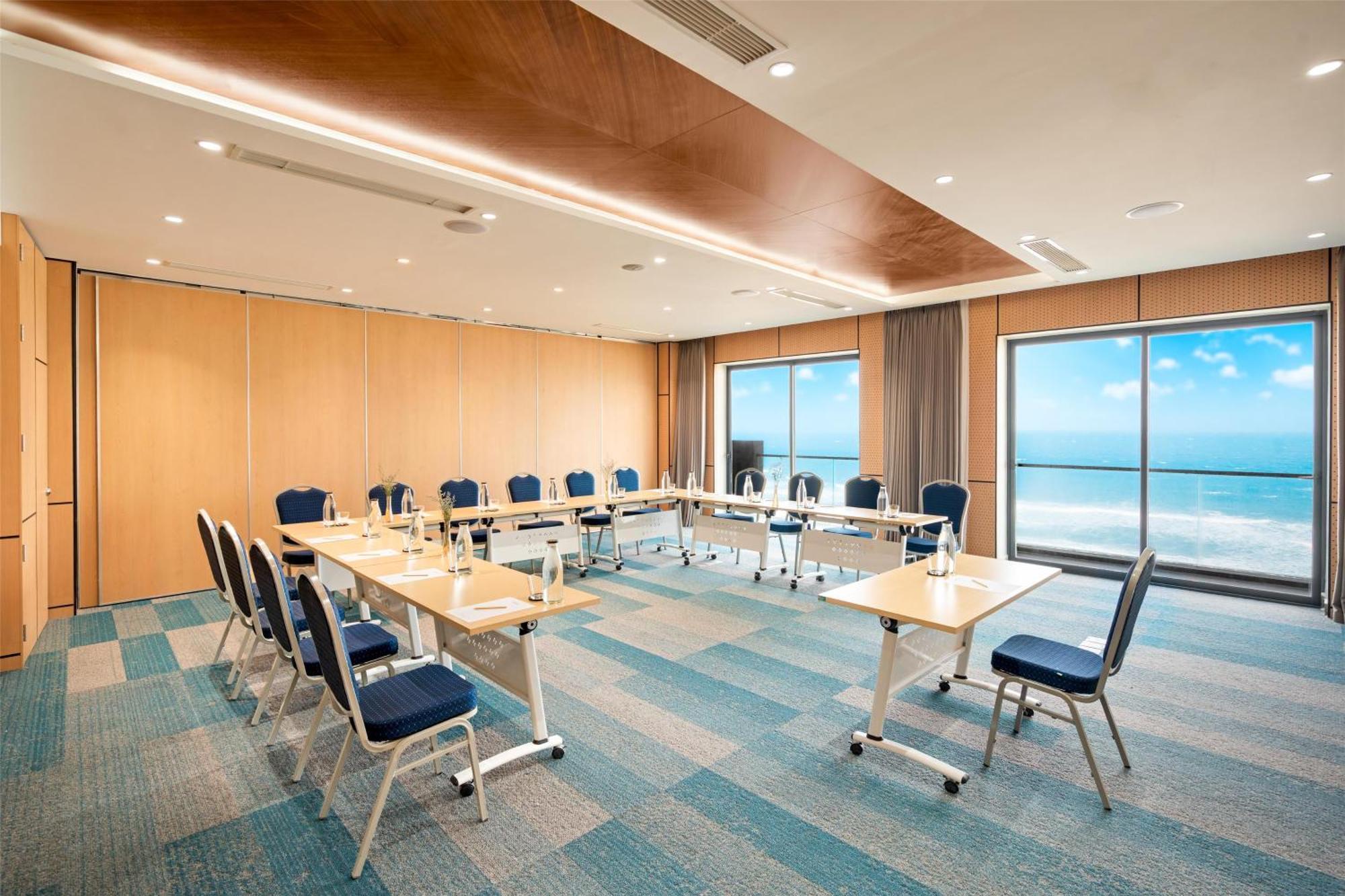 Radisson Mui Ne Hotel 5*