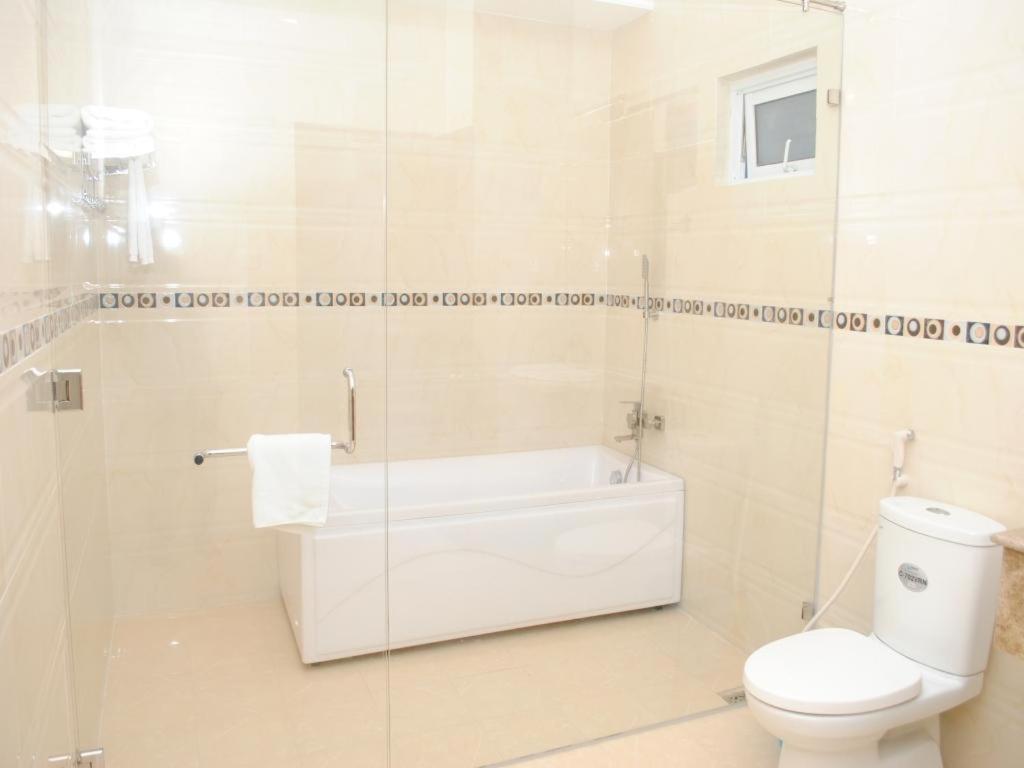 Khách sạn Trần Vinh