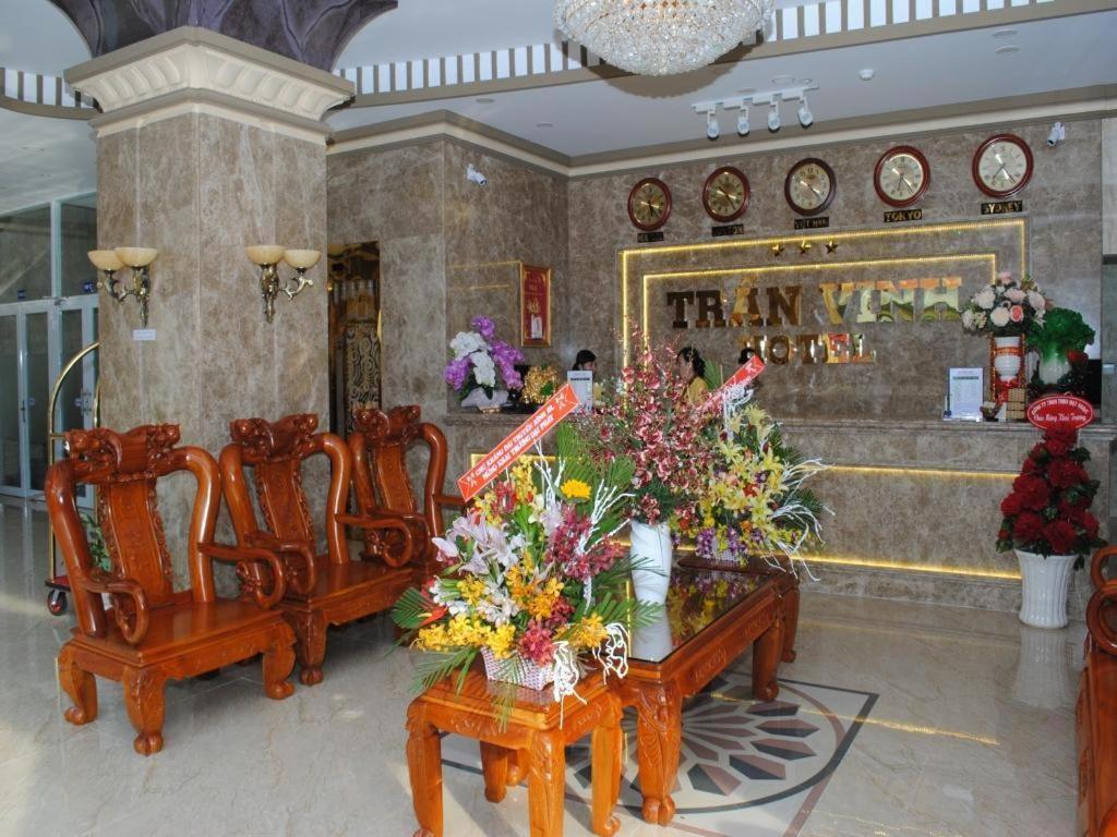 Trần Vinh Khách sạn