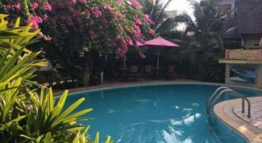 Resort Diamond Hotel Resort Biên Hòa