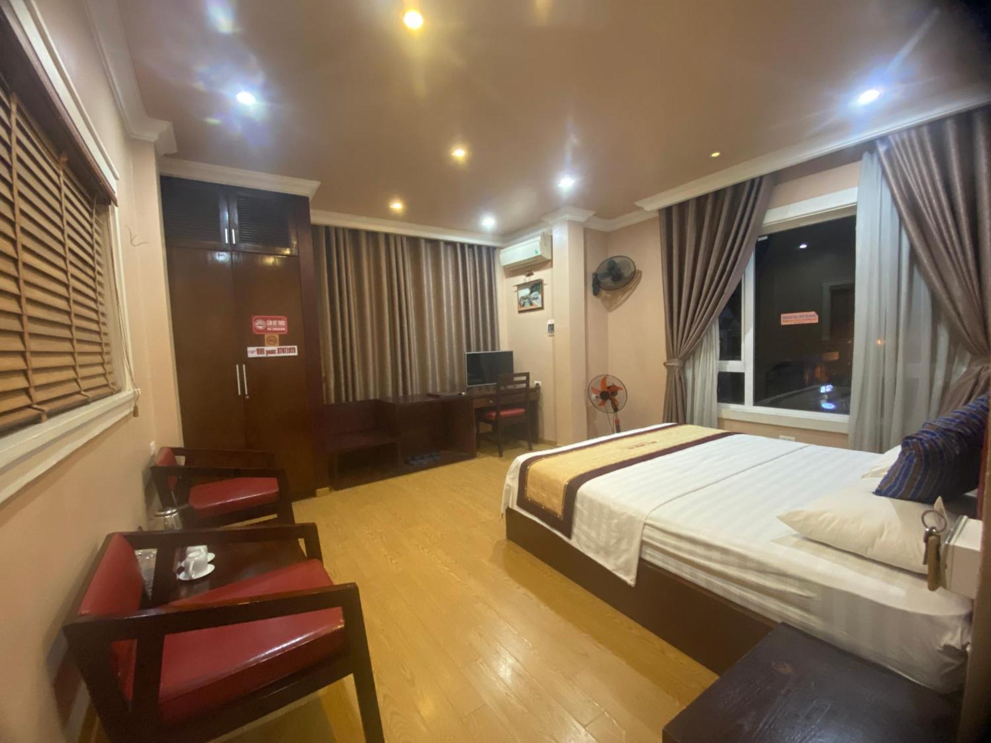 Hong Ky Boutique 3*