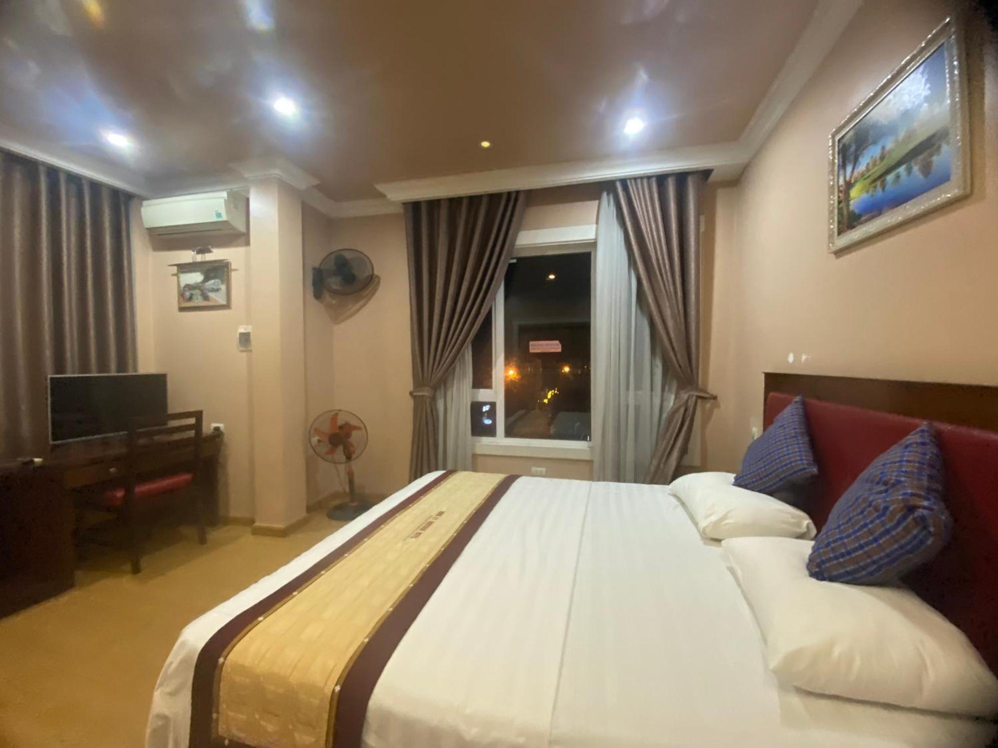 Hong Ky Boutique 3*