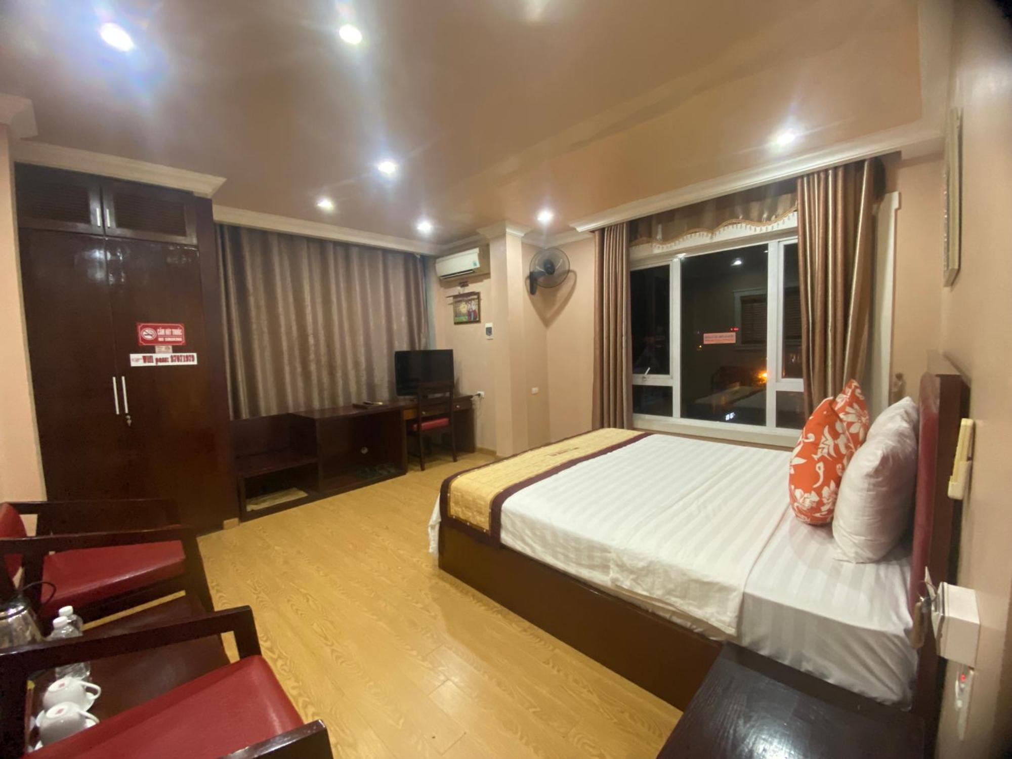 Hong Ky Boutique 3*