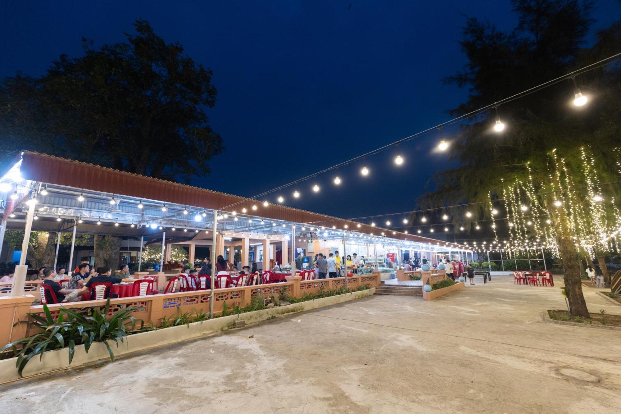 Hotel Nha Hang Khach San Tra Co Mong Cai
