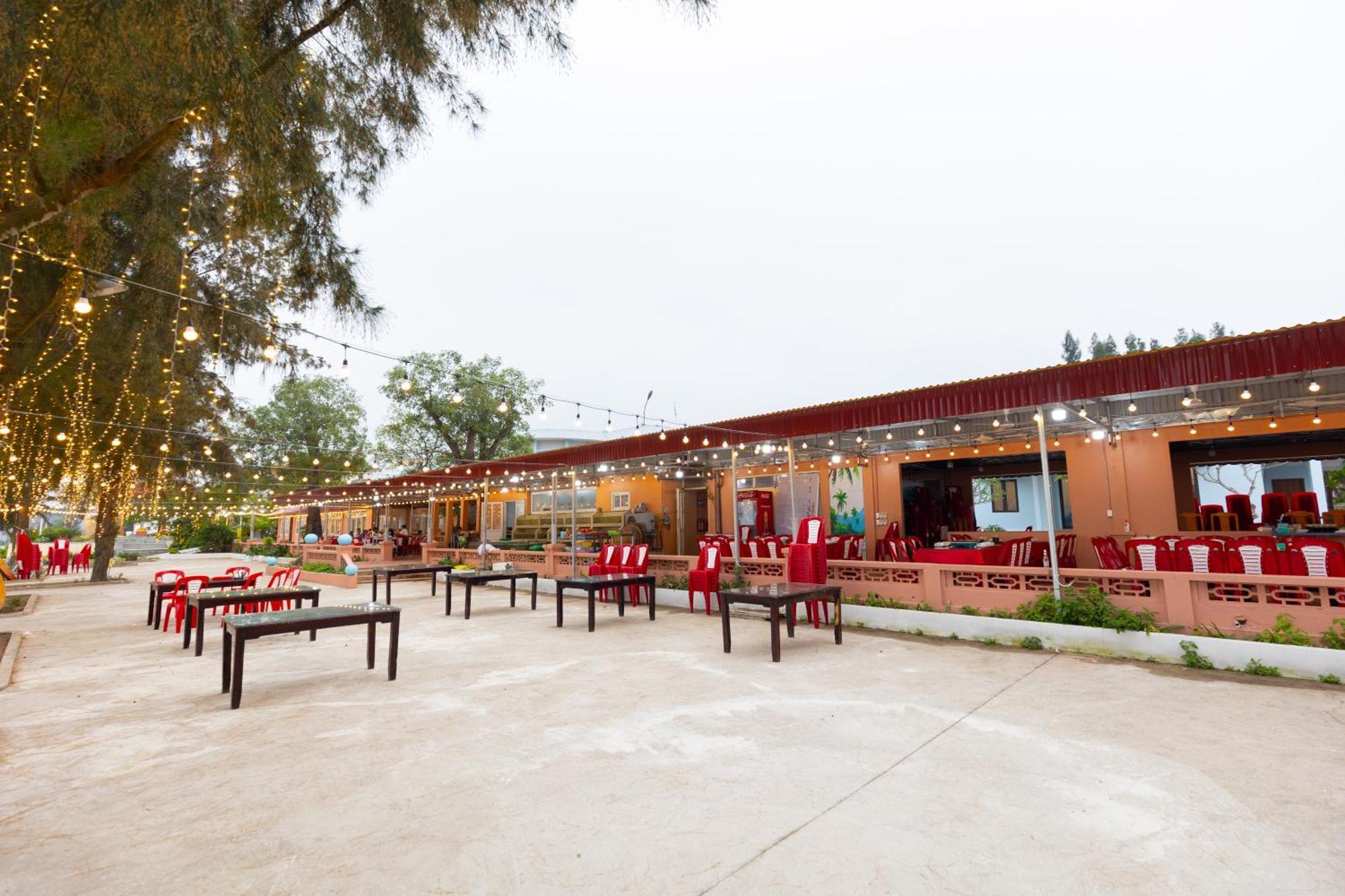 Hotel Nha Hang Khach San Tra Co Mong Cai