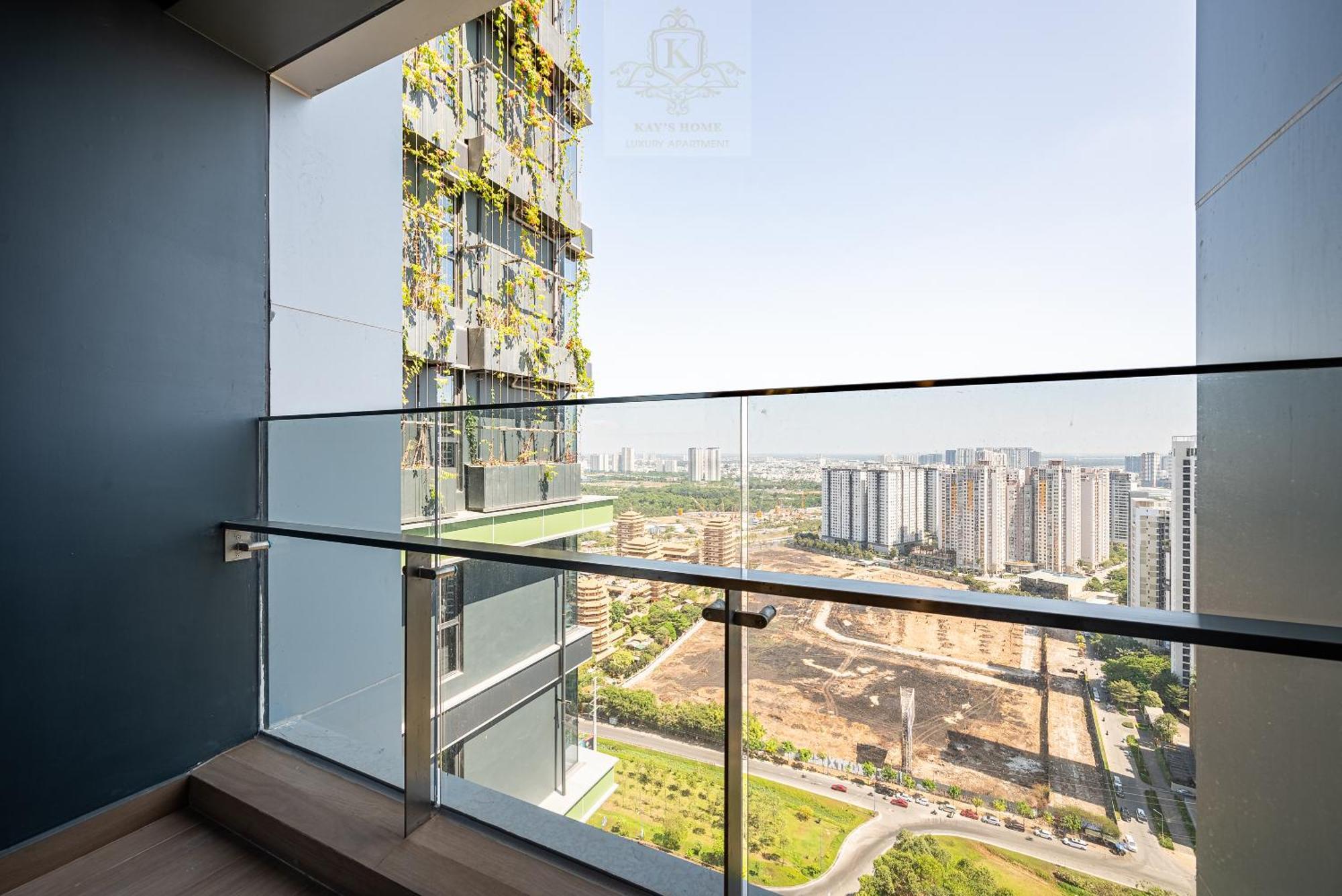 The Lumiere Riverside Oasis 5* Ho Chi Minh City