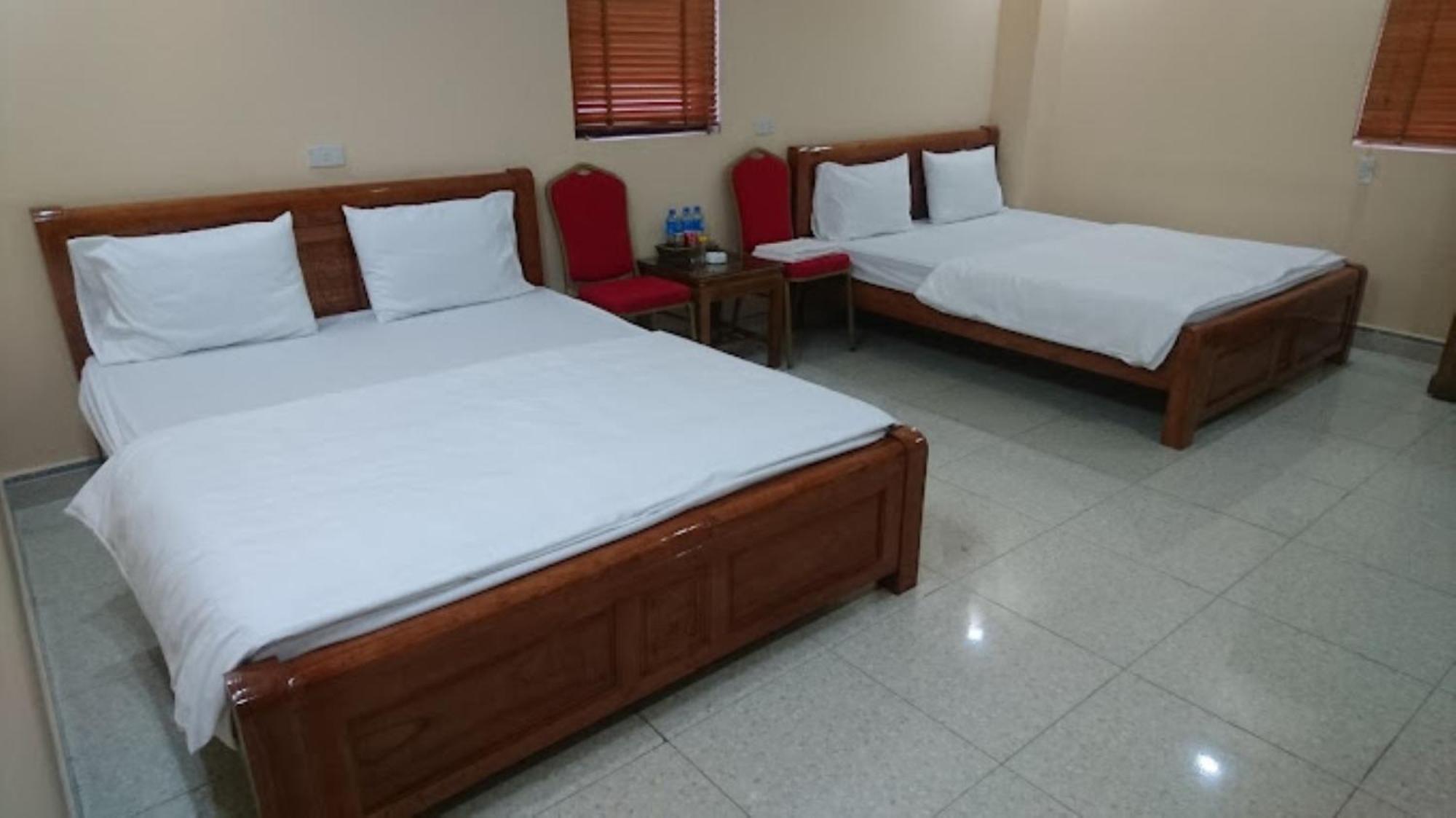 Hotel Quynh Vy *