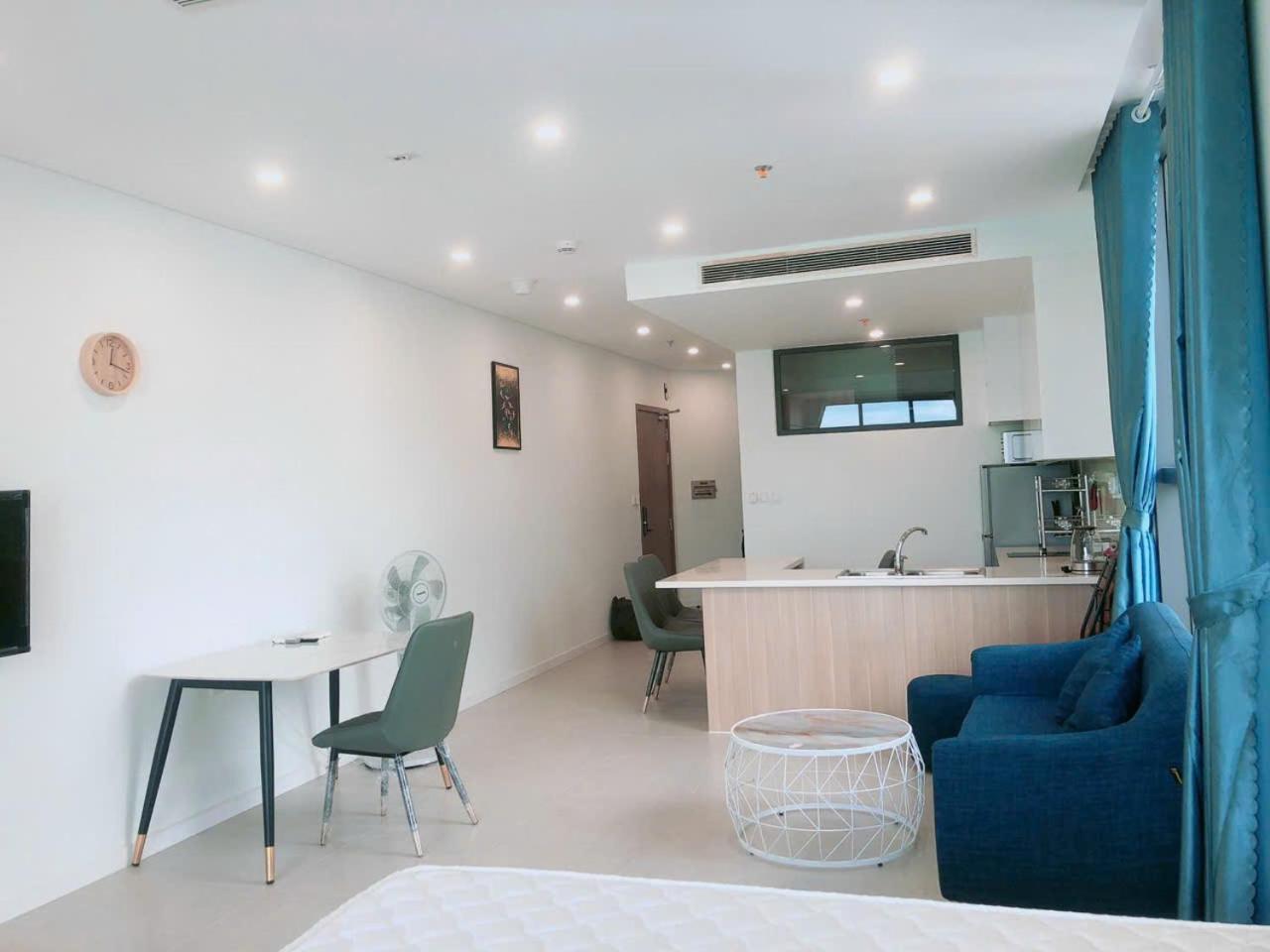 Scenia Bay Oceanfront *