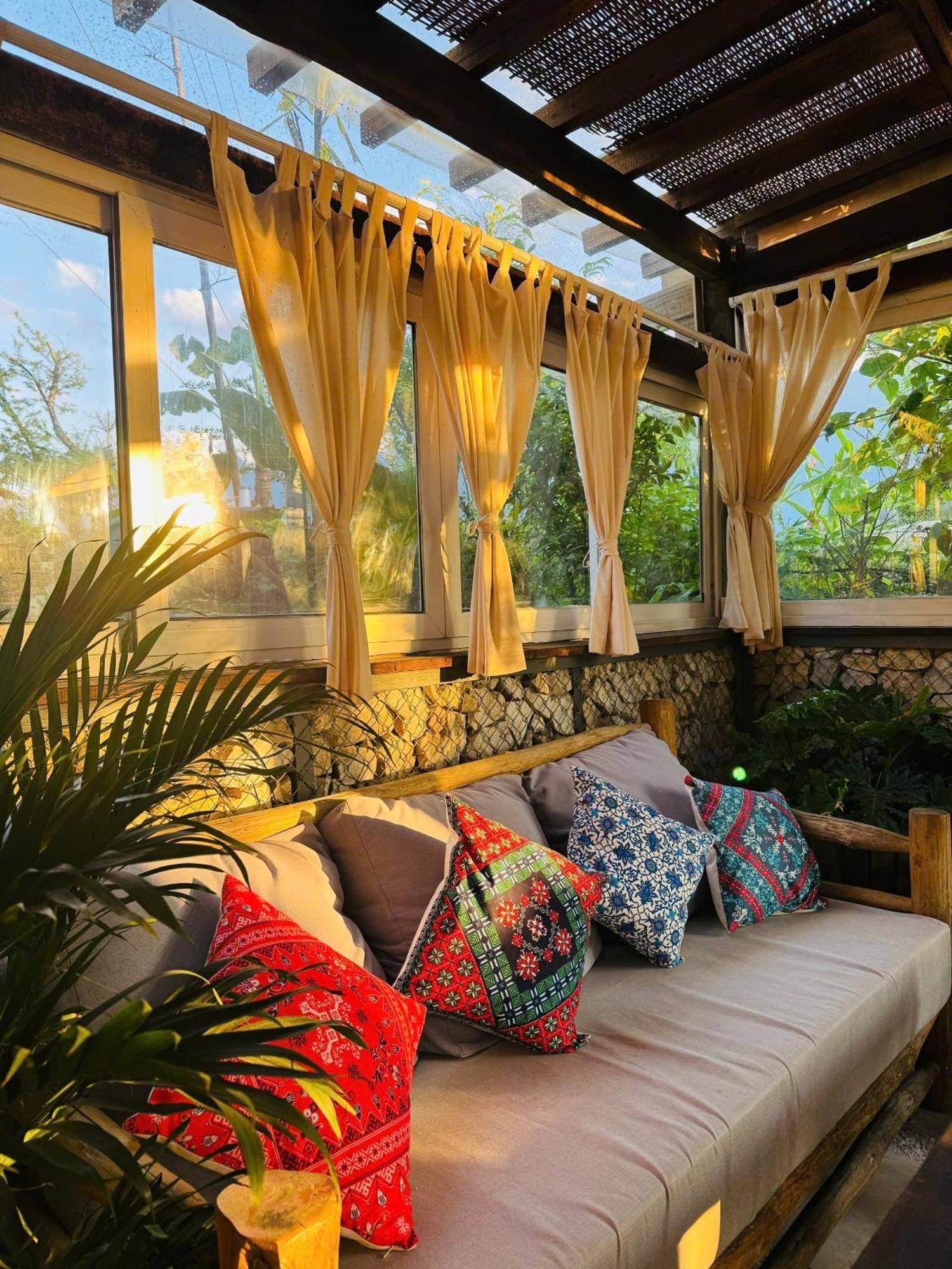 Phansi - Glamping, View Point 360, Bar & Bbq Luxuszelt *