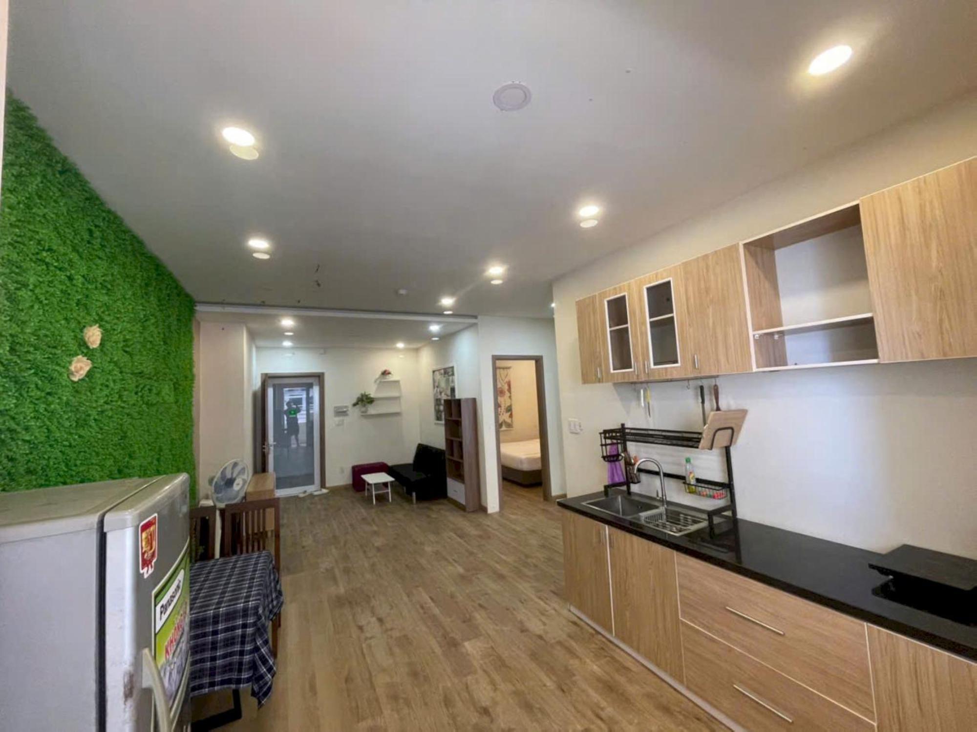 Greenhome & *
