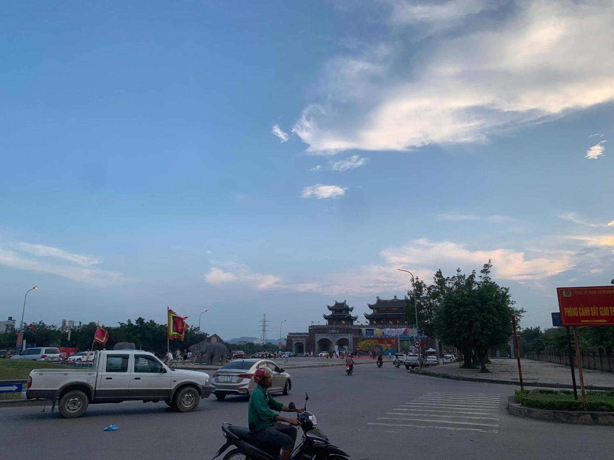 Hoa Lu Old Town House Homestay Ky Vi