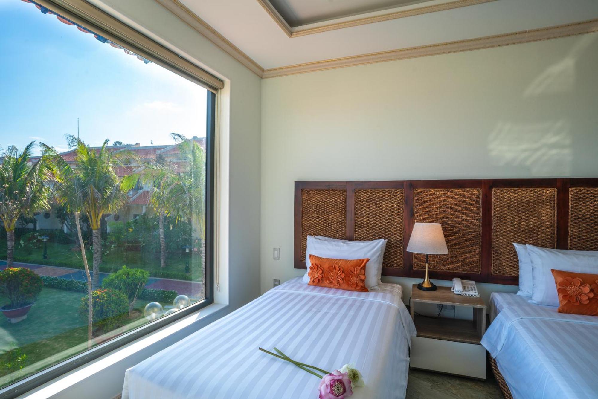 Blooming Lotus Resort