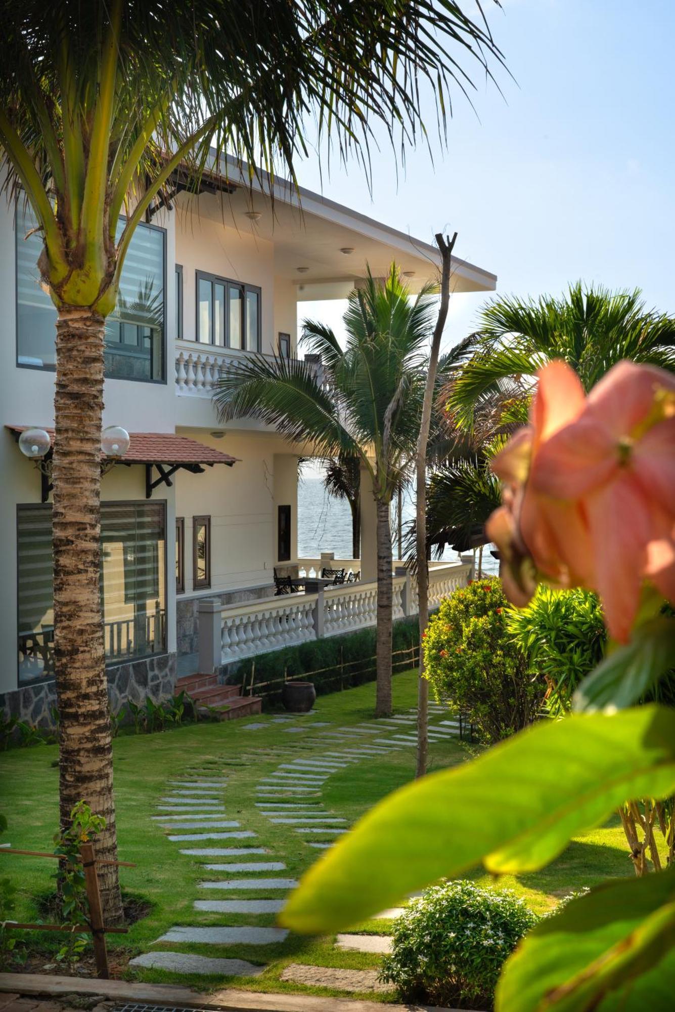 Blooming Lotus Resort Phan Thiet