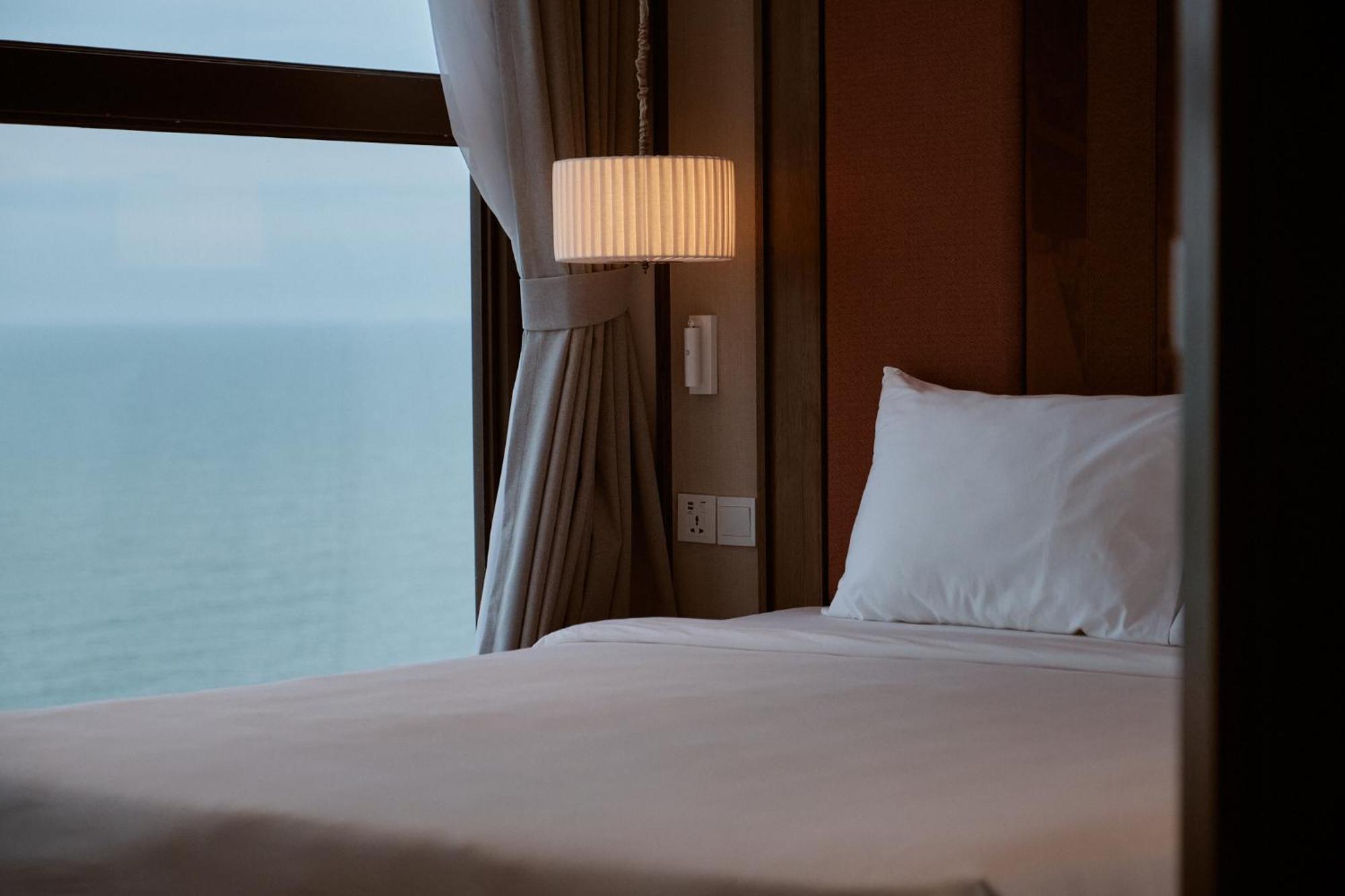 Hotel Ocean Breeze Mandala Condotel Mui Ne