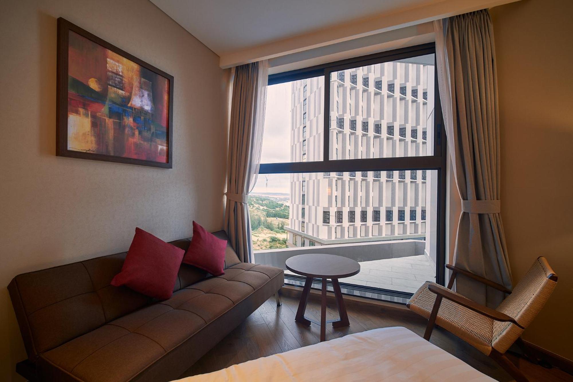 Ocean Breeze Mandala Condotel Mui Ne