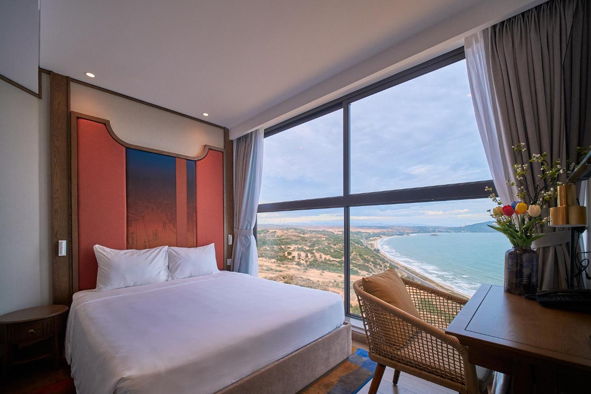 Ocean Breeze Mandala Condotel