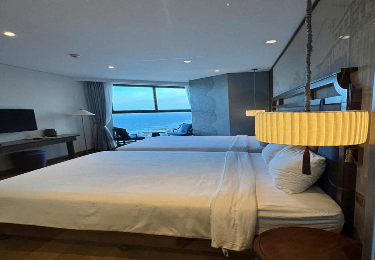 Ocean Breeze Mandala Condotel 4*