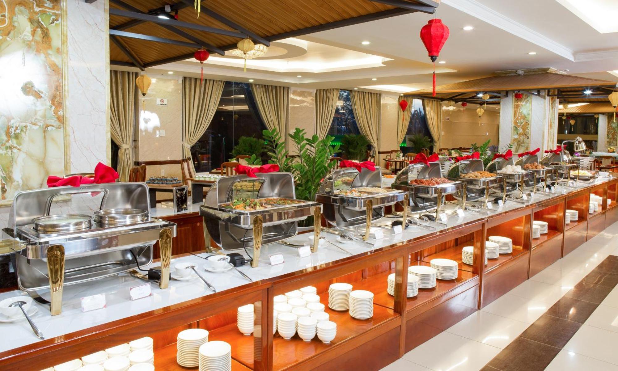 Phat Riverside Hotel