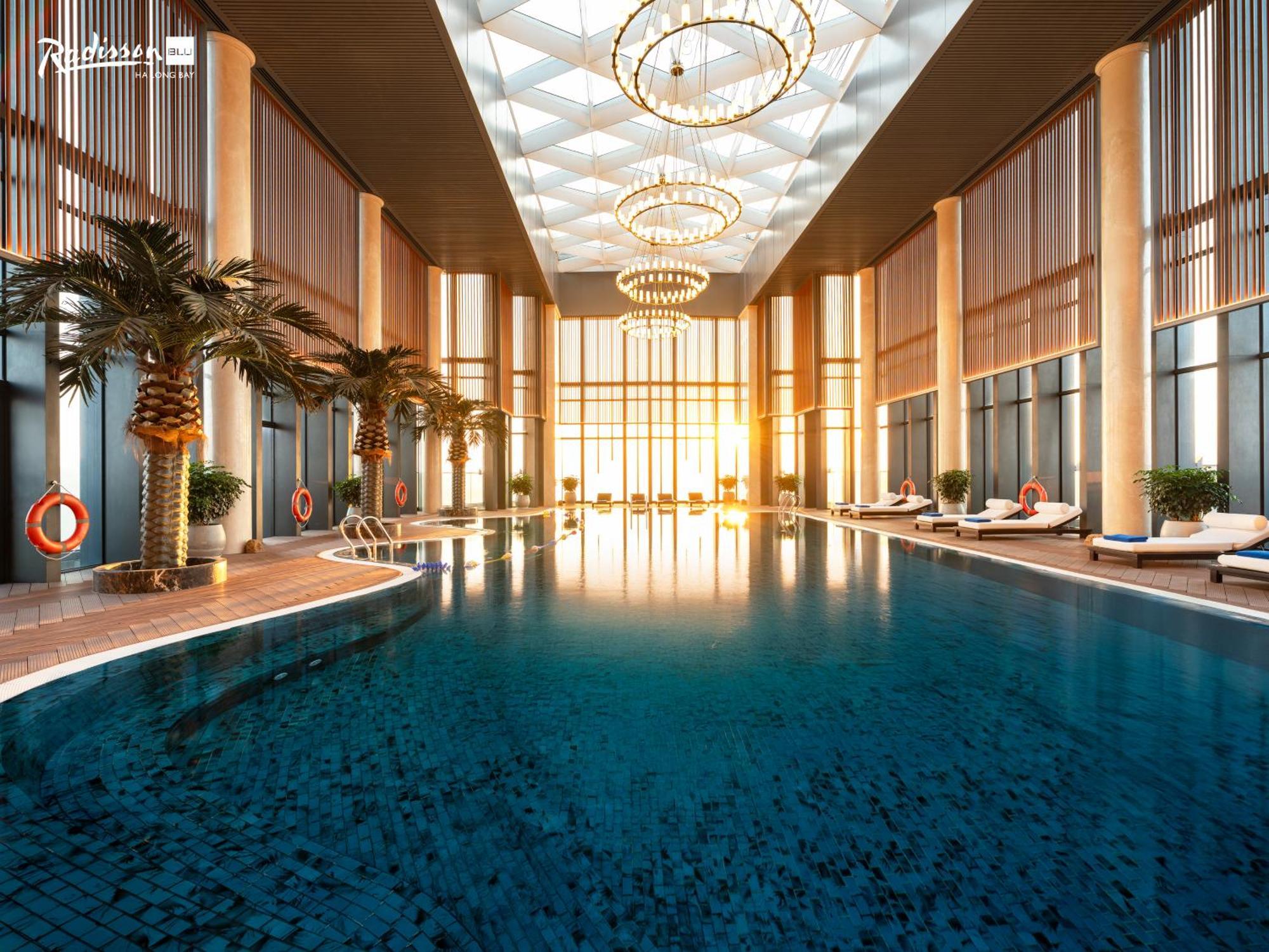 Hotel Radisson Blu Bay 5*