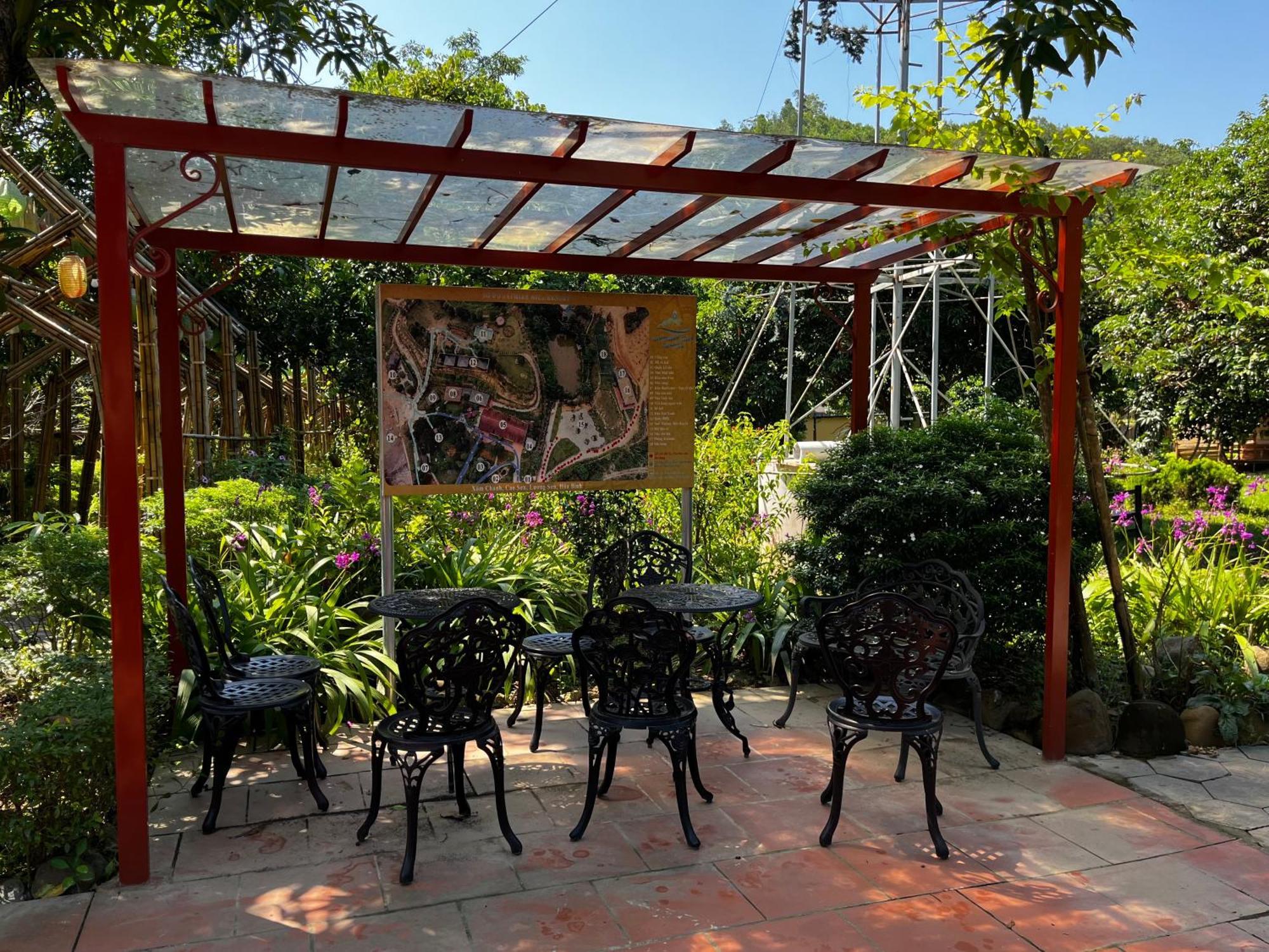 Sapphire Hill Farm stay