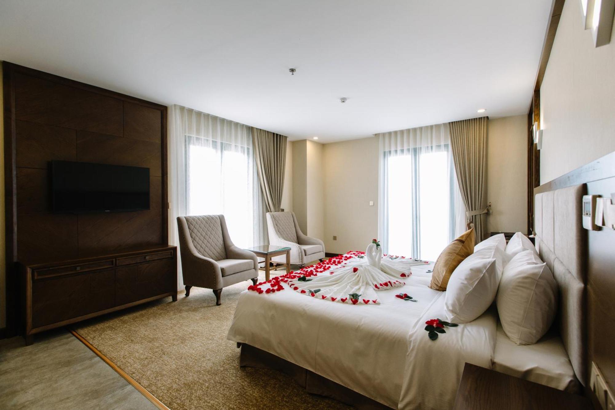Duc Huy Grand And 4* Lao Cai