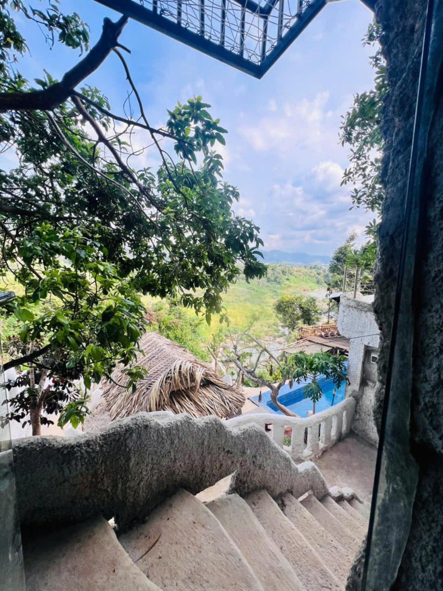 Hotel Thac Lien Khuong Duc Trong