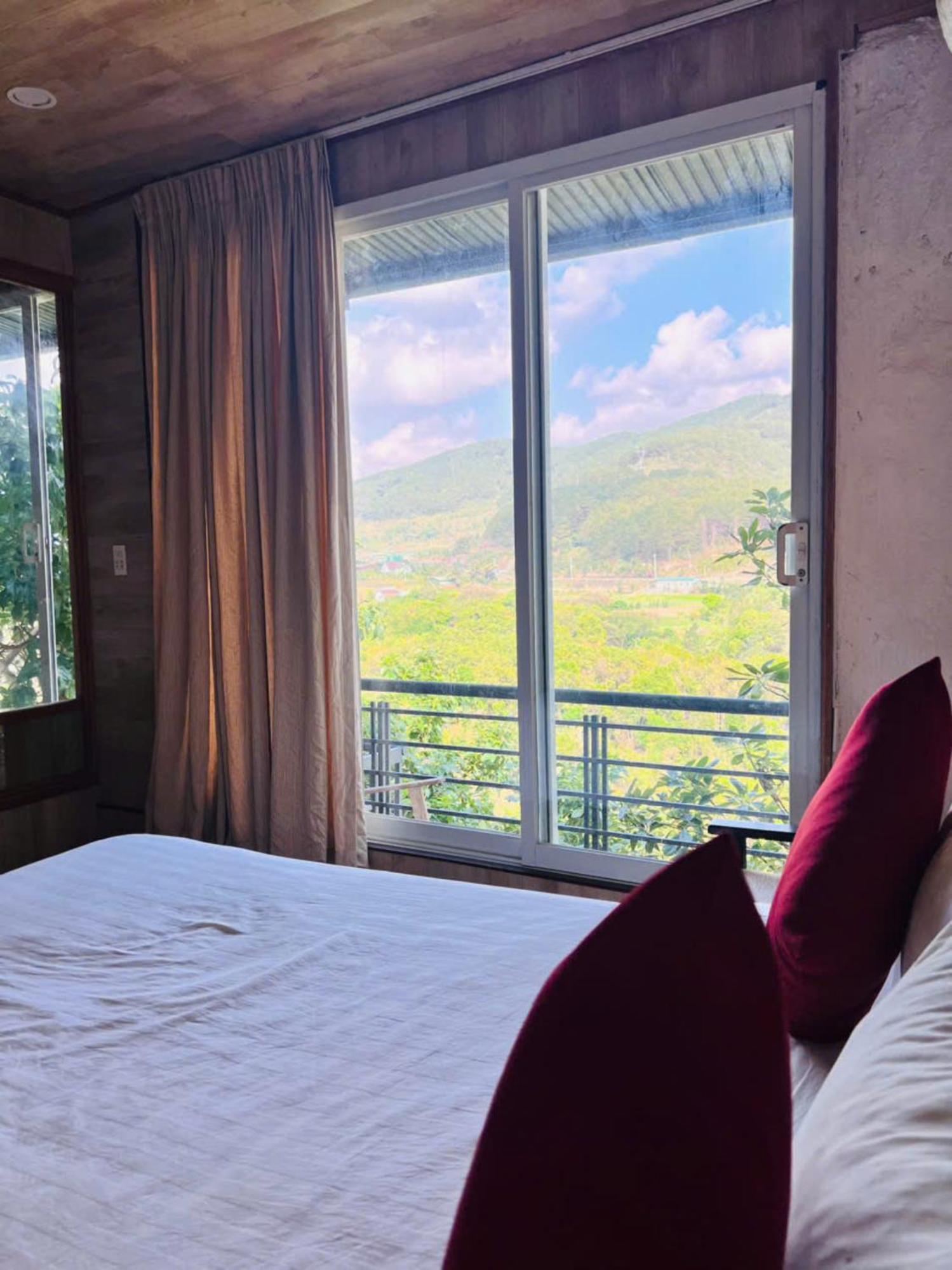 Hotel Thac Lien Khuong Duc Trong