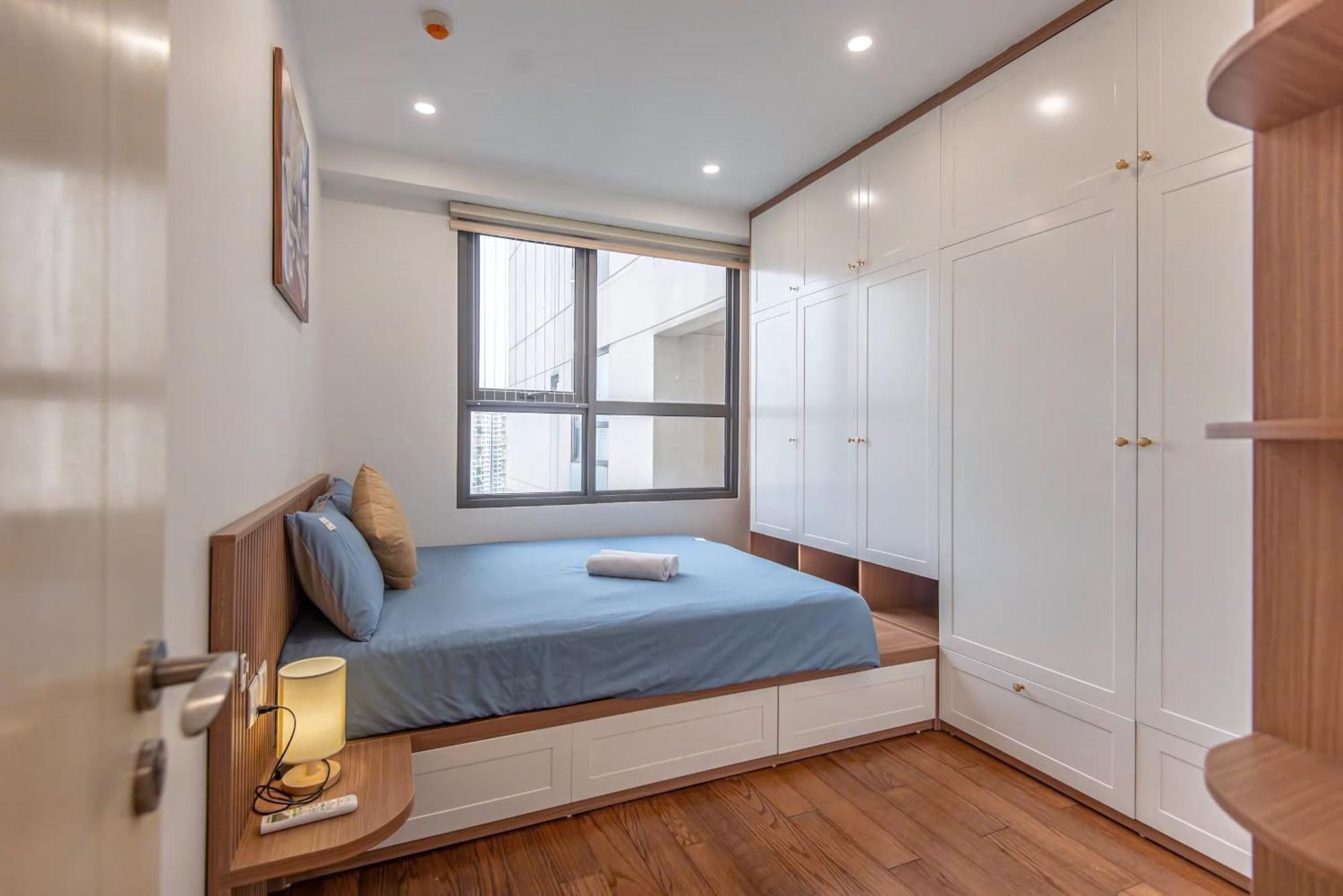 Aparthotel Hela Housing Vinhomes D'capitale - Tran Duy Hung Street *