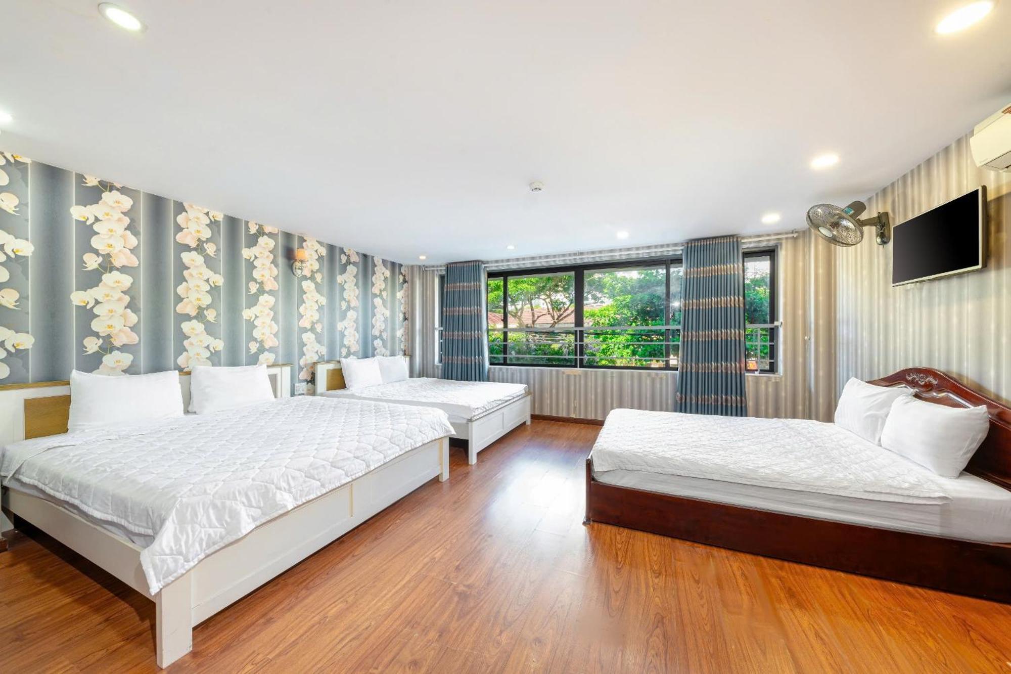 Hotel Hang Nga