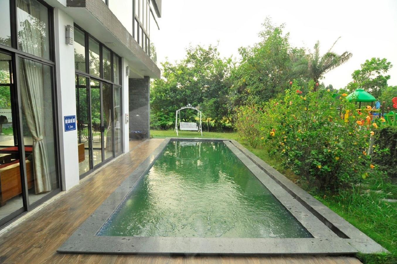 Villa T100 - 5 Phong Ngu Chu Tu Doanh Tai Flamigo Dai Lai *