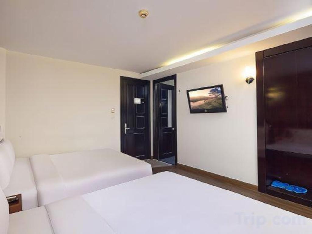 Barcelona Hotel 3*