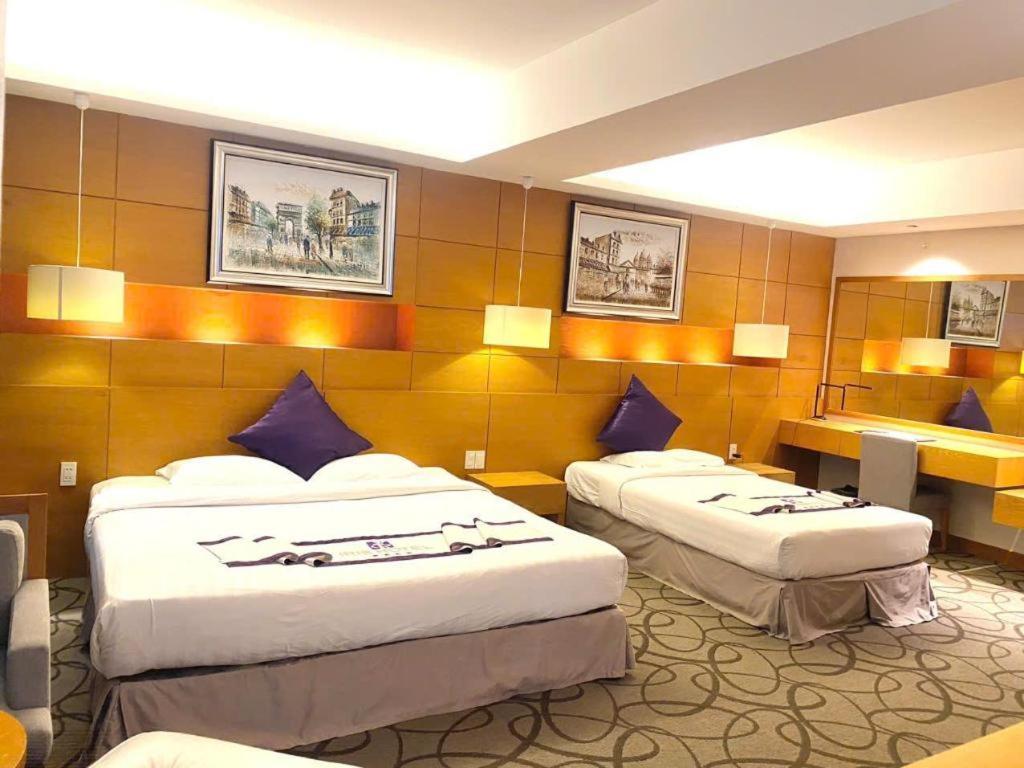 Hotel Iris Tho