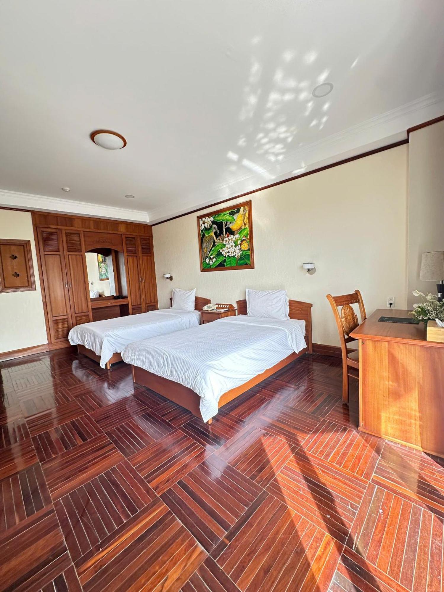 Khach San Muong Thanh Grand Gia Lai Hotel 4*