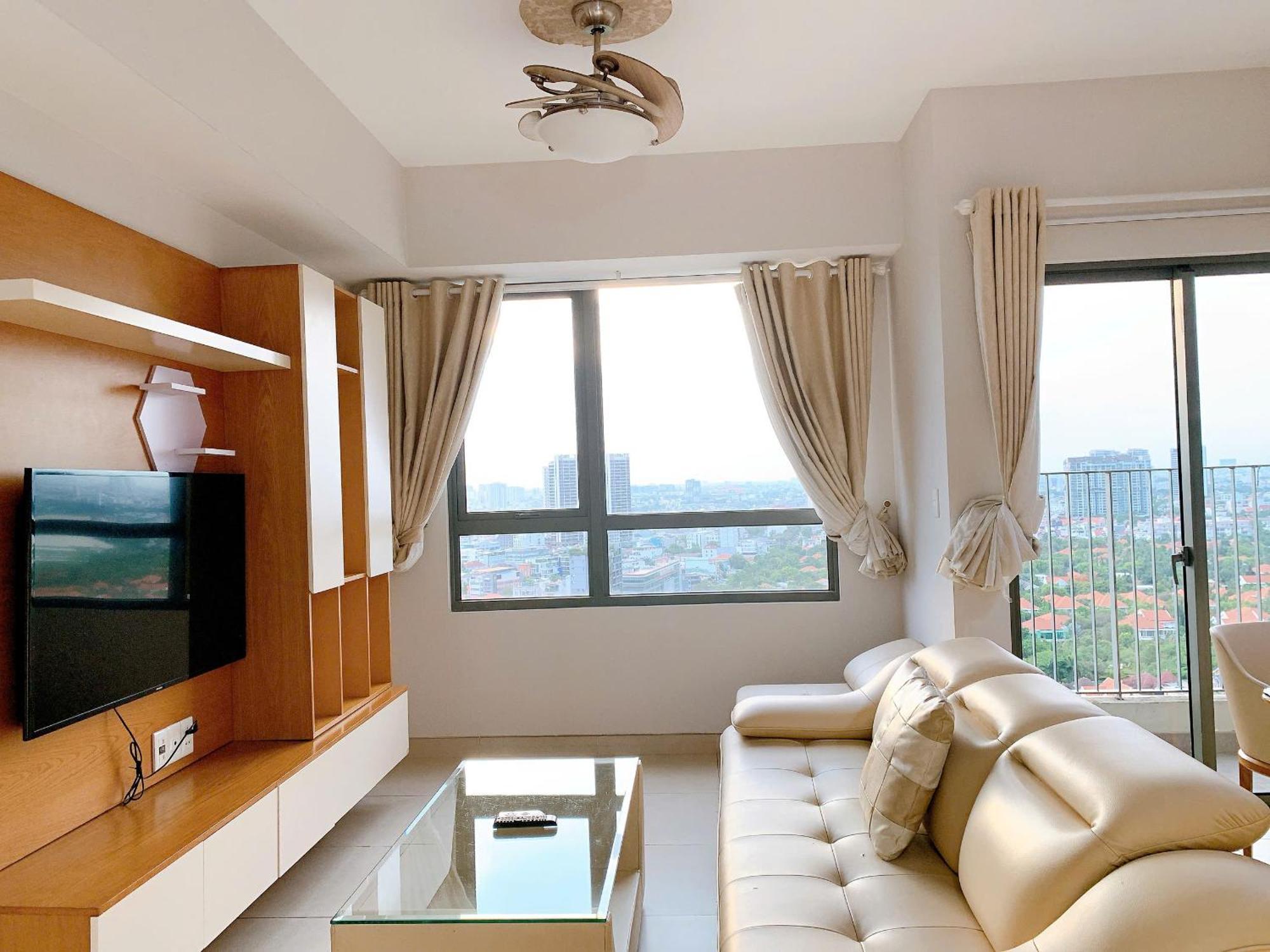 The Sun Avenue Serviced * Ho Chi Minh City
