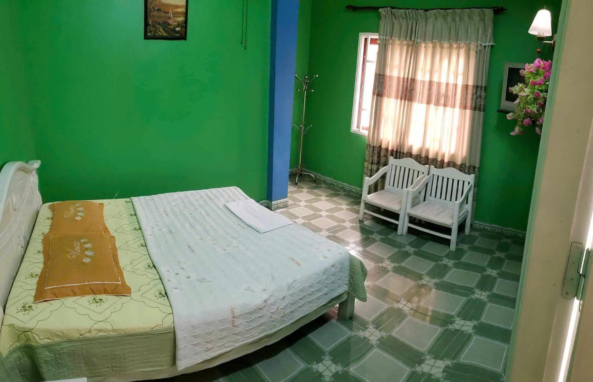 Nha Nghi Hong Vinh Homestay Ha Long